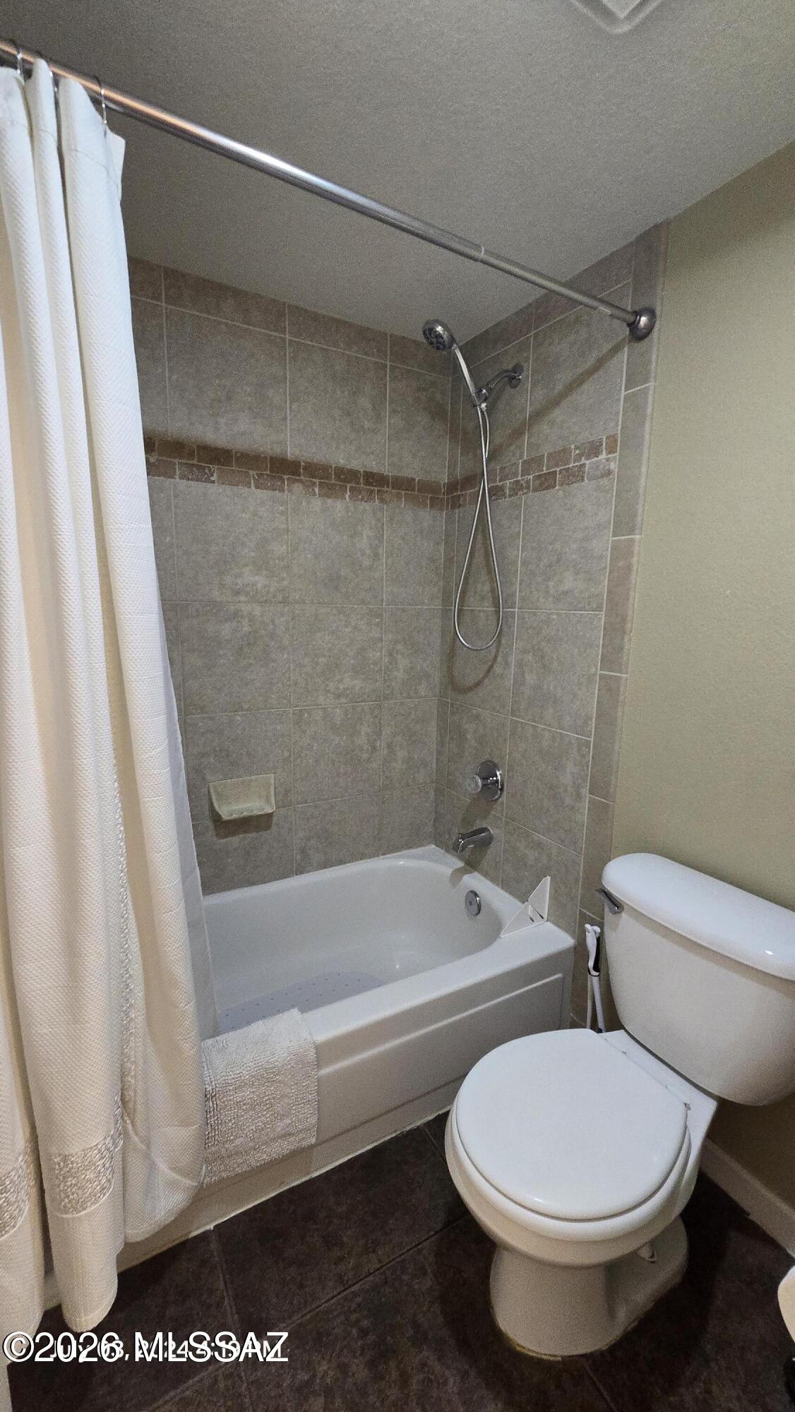 Skyline Village Condominium (1-168) - Residential Lease