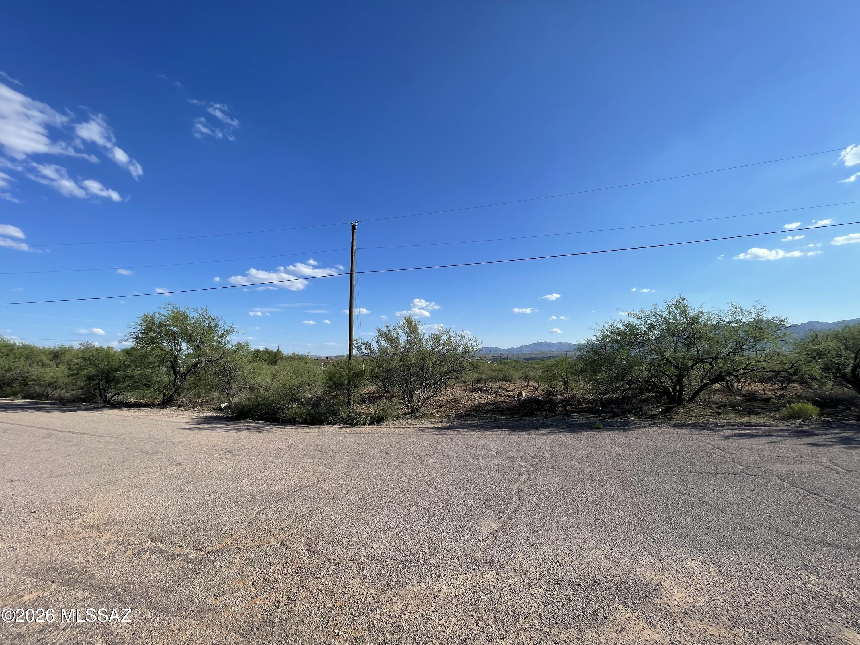 Whether you're a builder, investor, or future homeowner, this flat land parcel provides the perfect foundation to create something special. This spacious, flat lot presents an exceptional opportunity to bring your project to life.
Adjacent lot is also available for purchase, offering the potential for additional space, expanded design possibilities, and a more attractive bundled investment. Purchase both to create a larger footprint and maximize value!