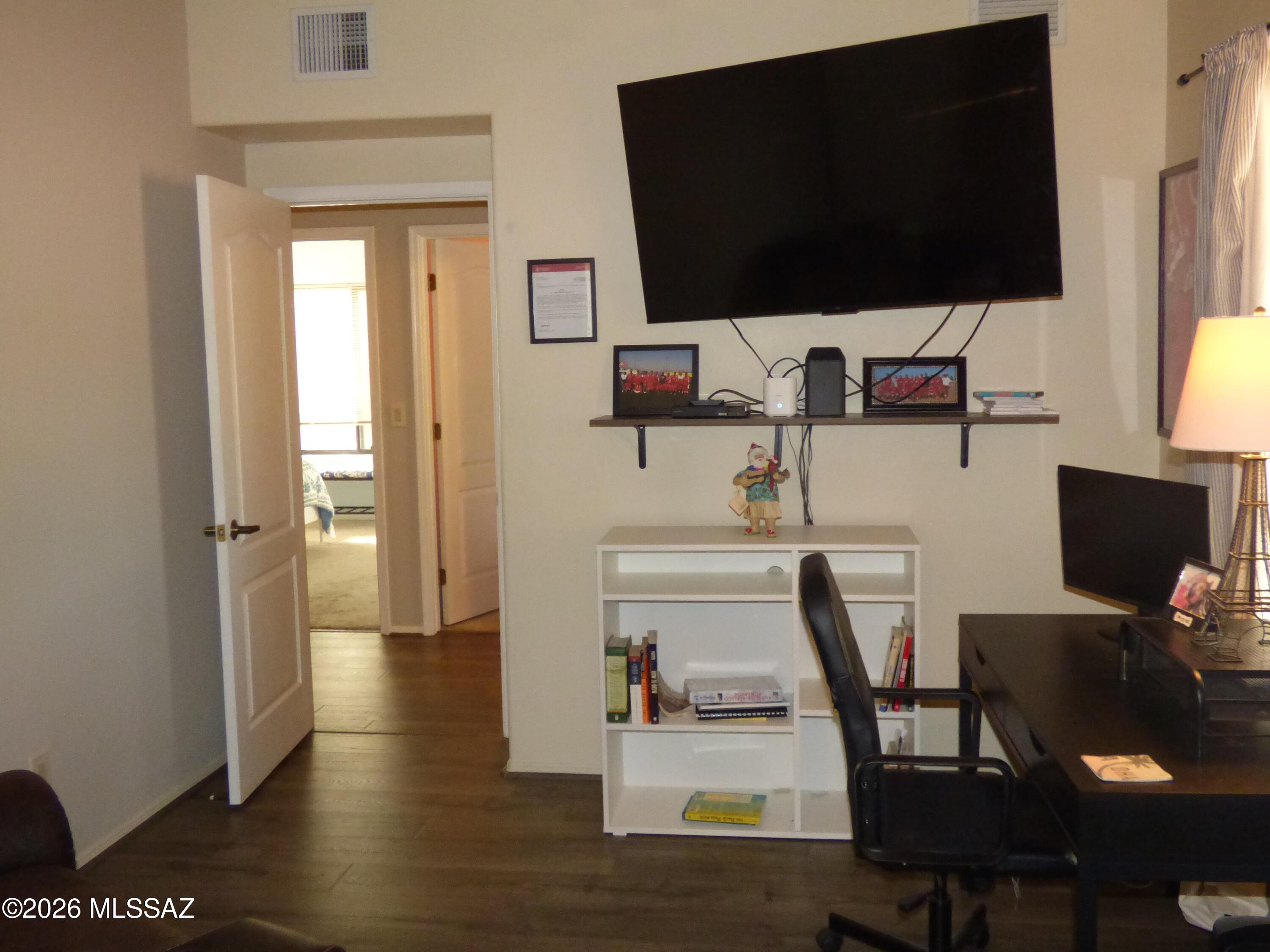 Sunset Creek (1-40) - Residential Lease