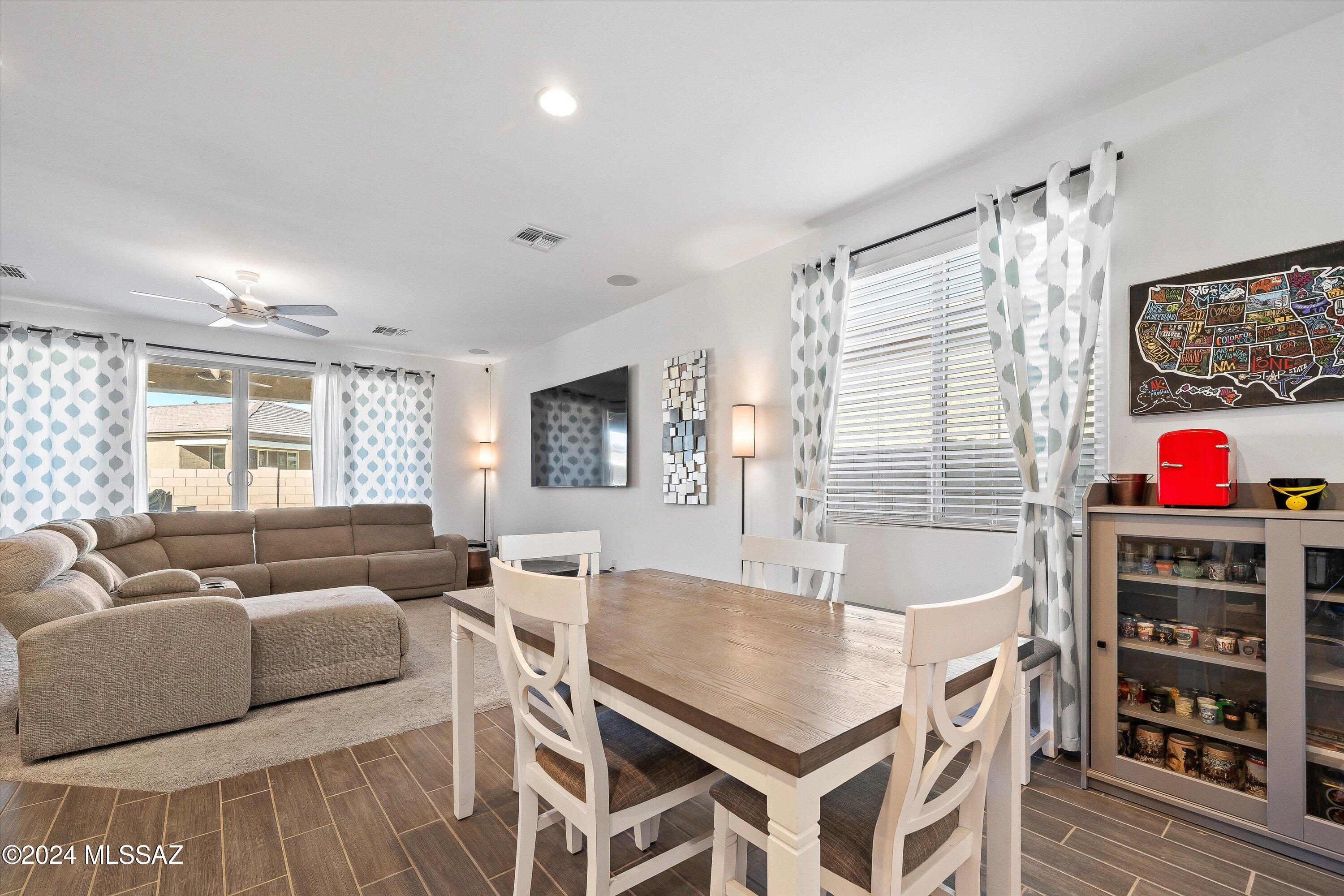 La Estancia De Tucson (1-330) - Residential