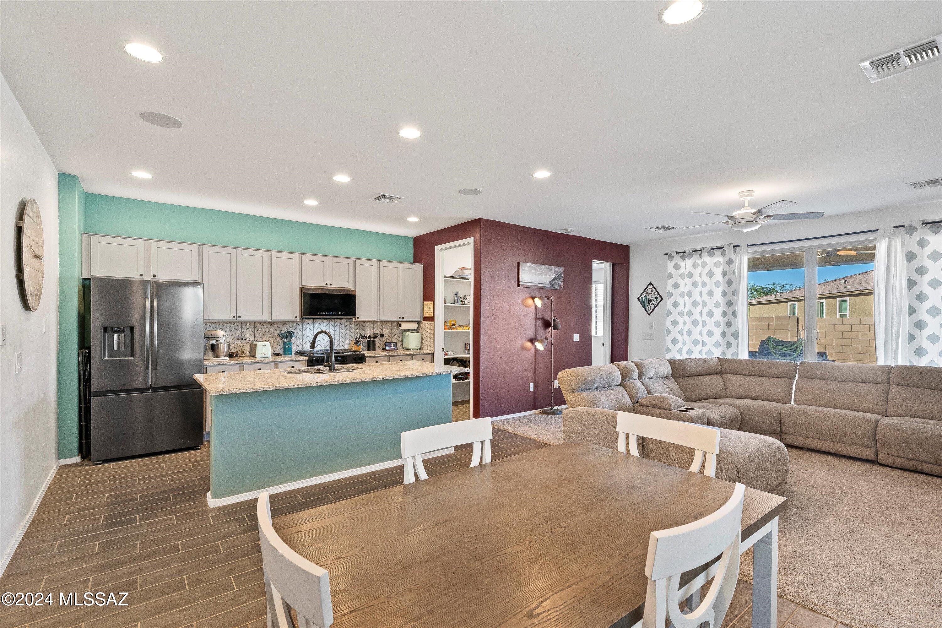 La Estancia De Tucson (1-330) - Residential