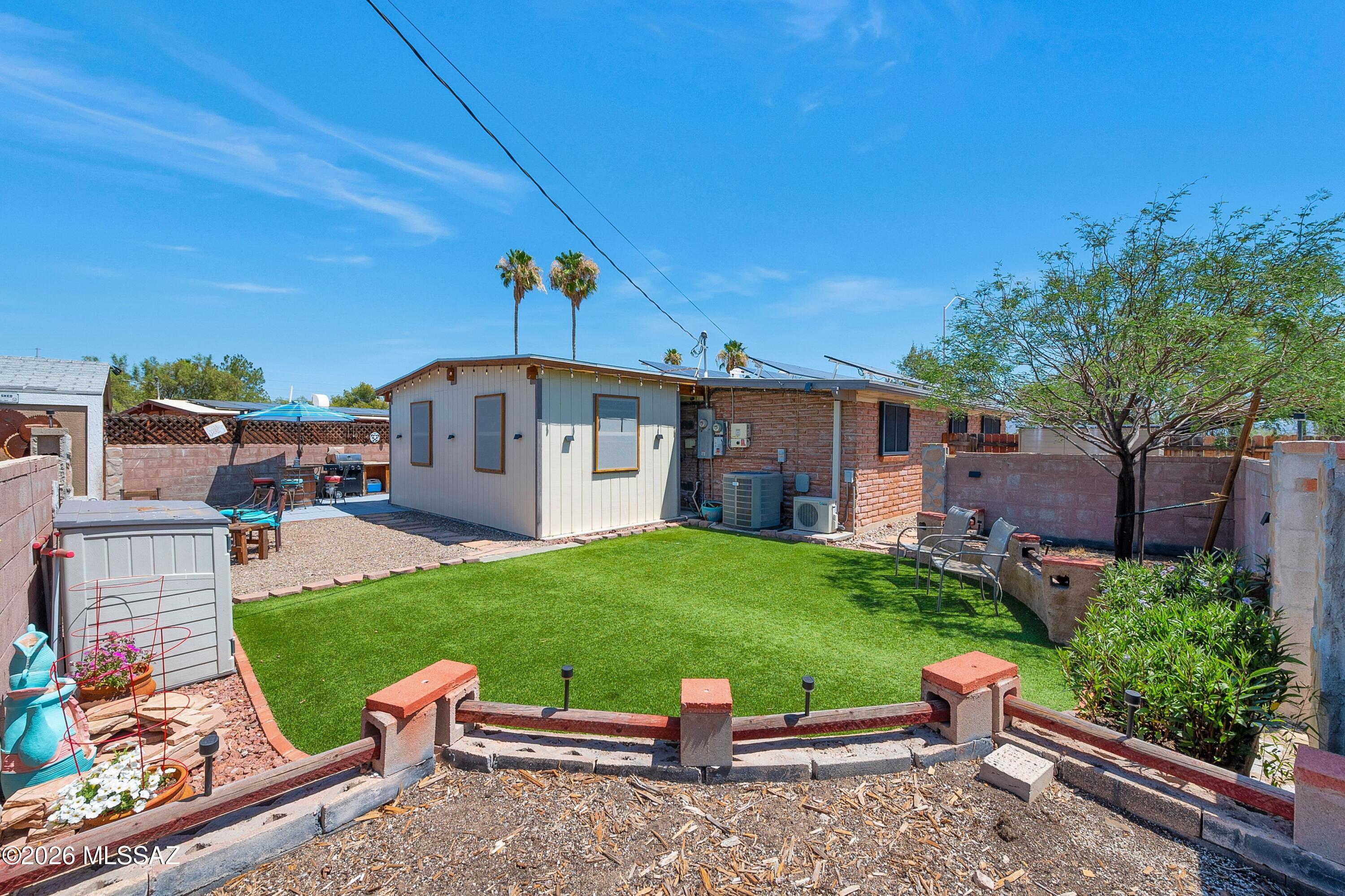 Kingston Knolls Terrace - Residential
