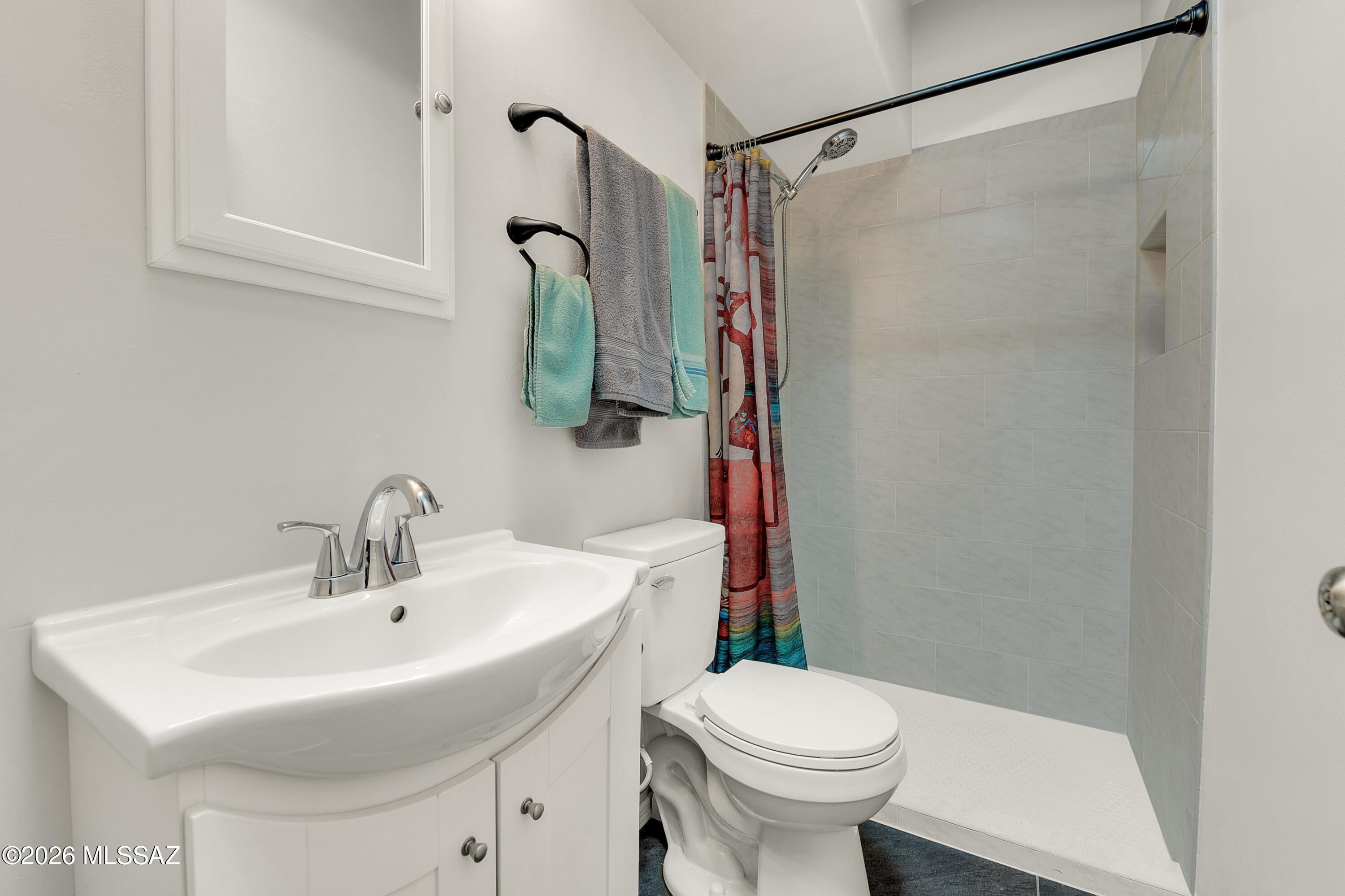 Kingston Knolls Terrace - Residential