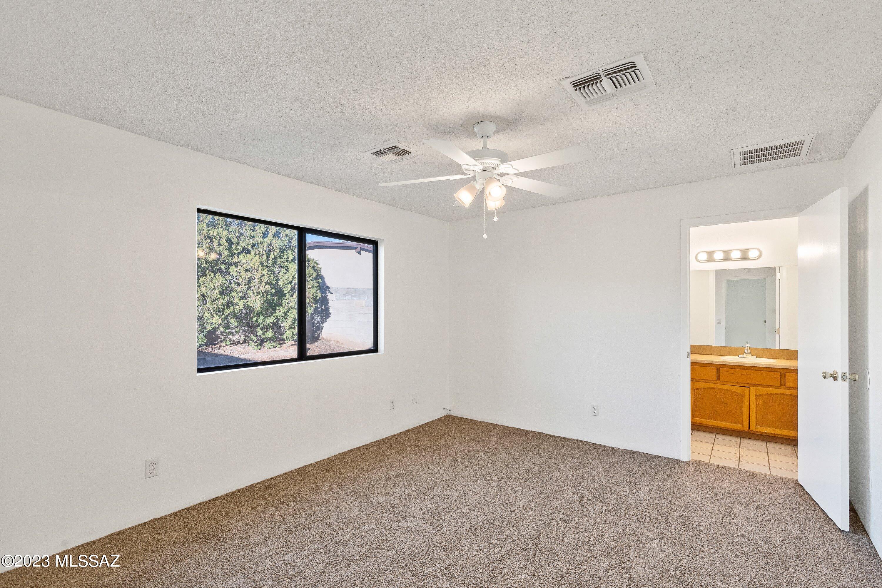 Oak Tree II at Midvale (273-519) - Residential Lease
