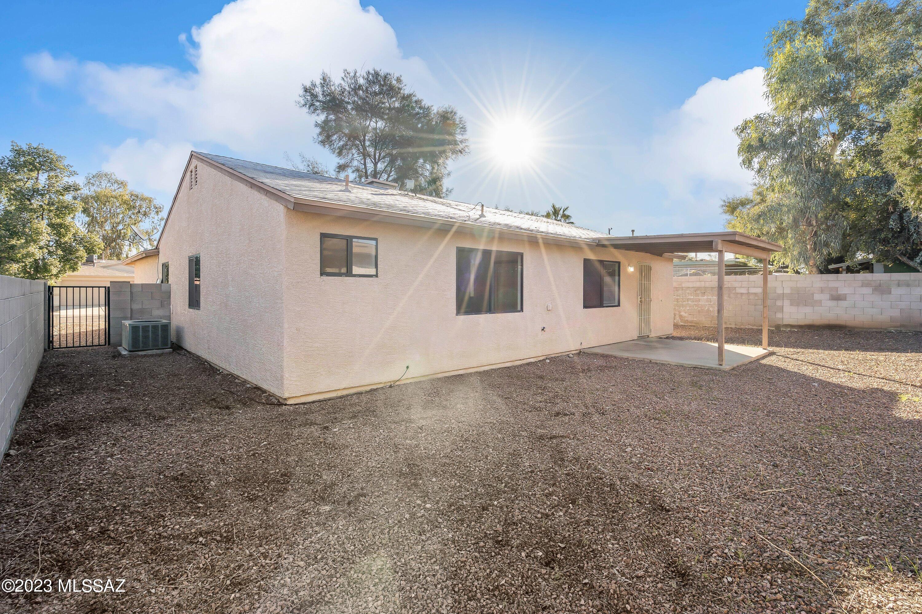Oak Tree II at Midvale (273-519) - Residential Lease