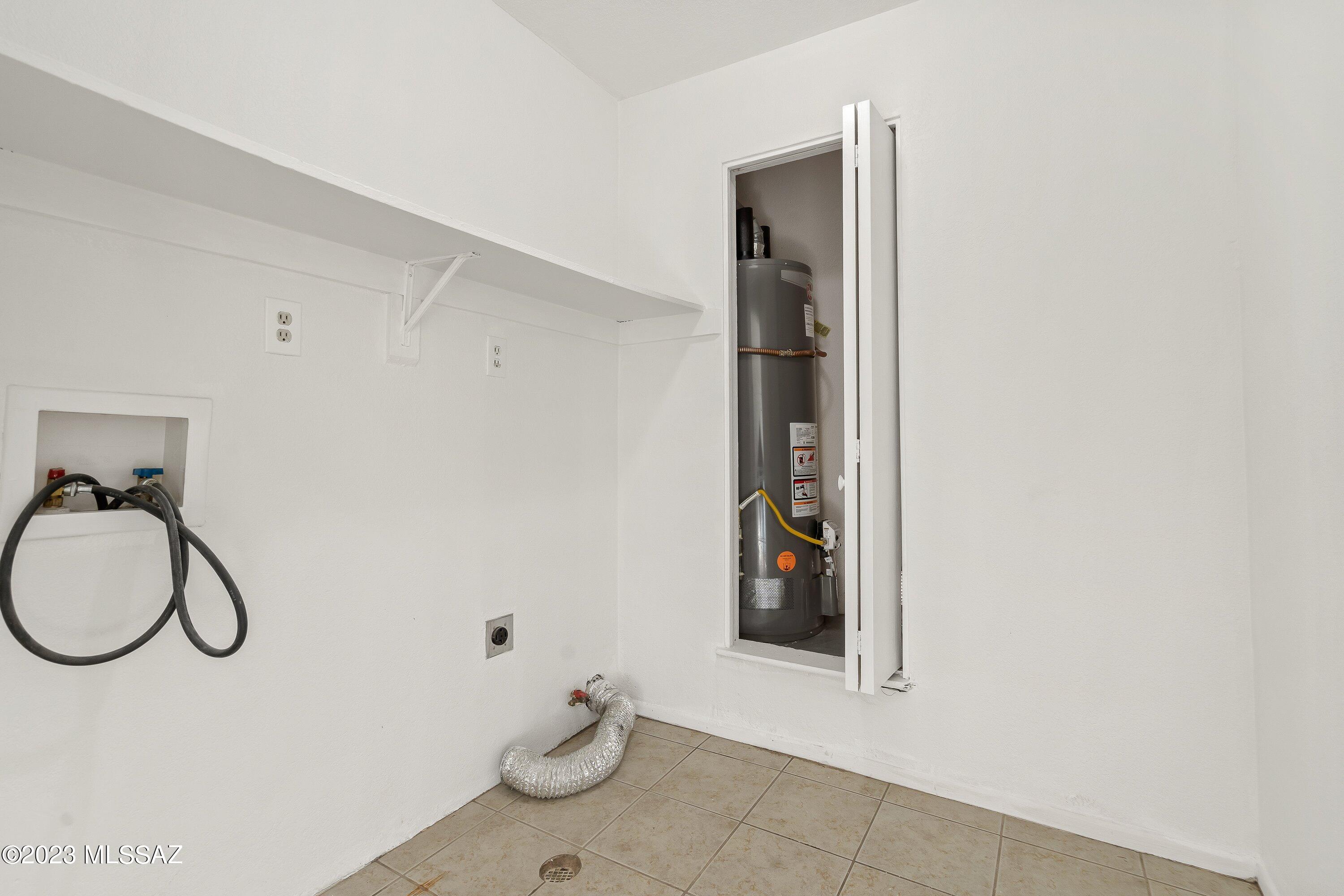 Oak Tree II at Midvale (273-519) - Residential Lease