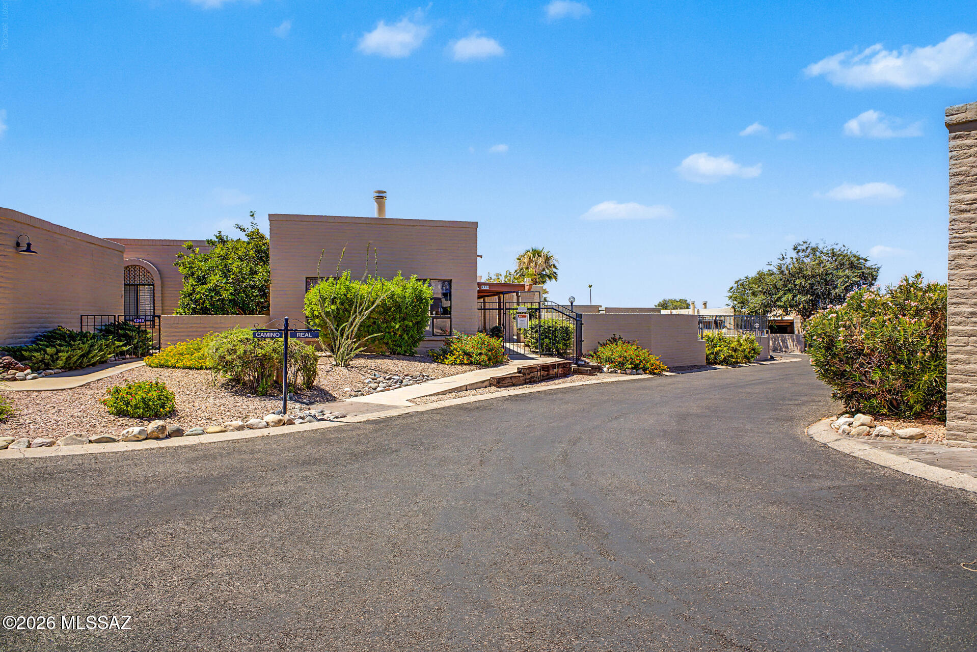 Rio Cancion Twnhms. and Professional - Residential