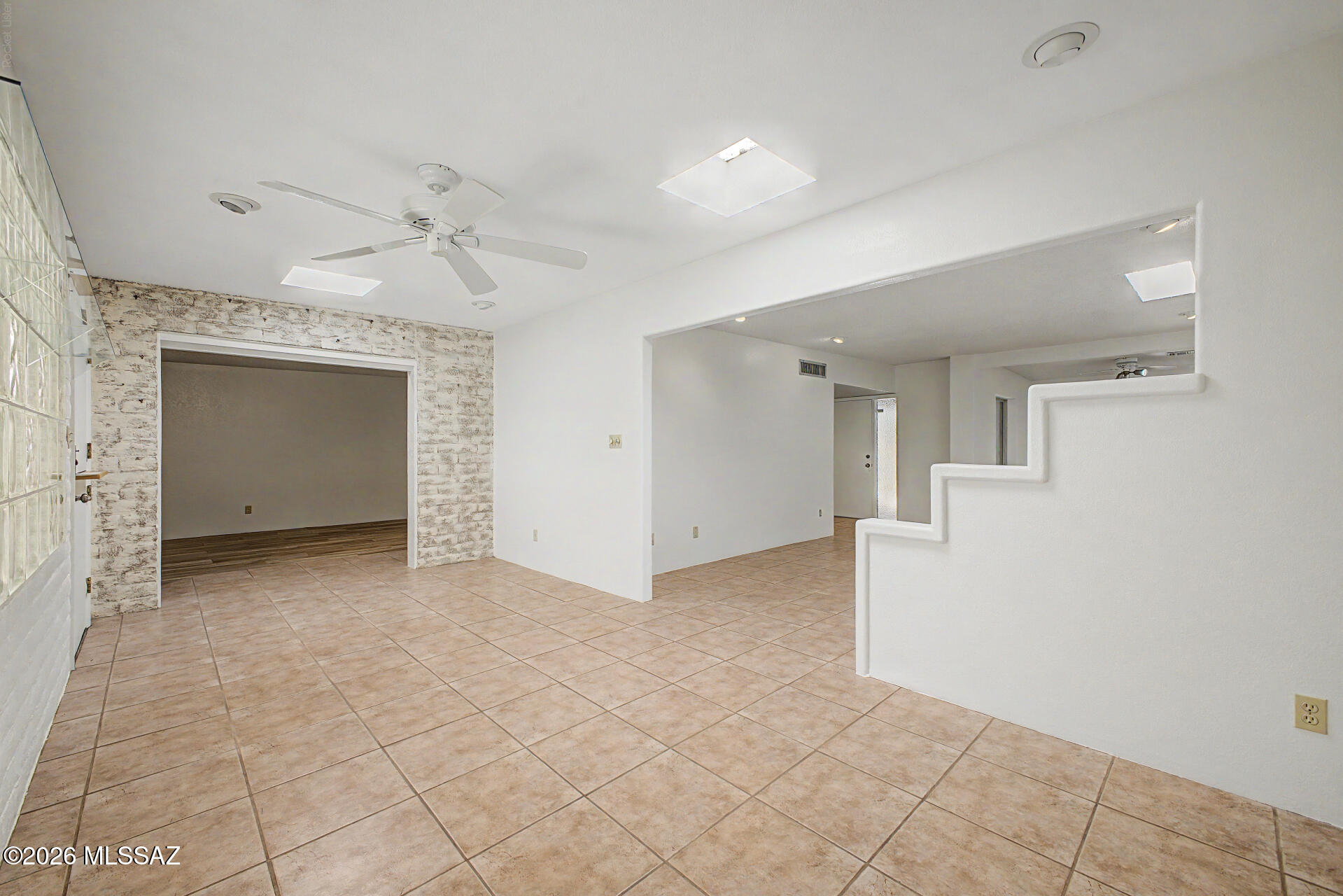 Rio Cancion Twnhms. and Professional - Residential