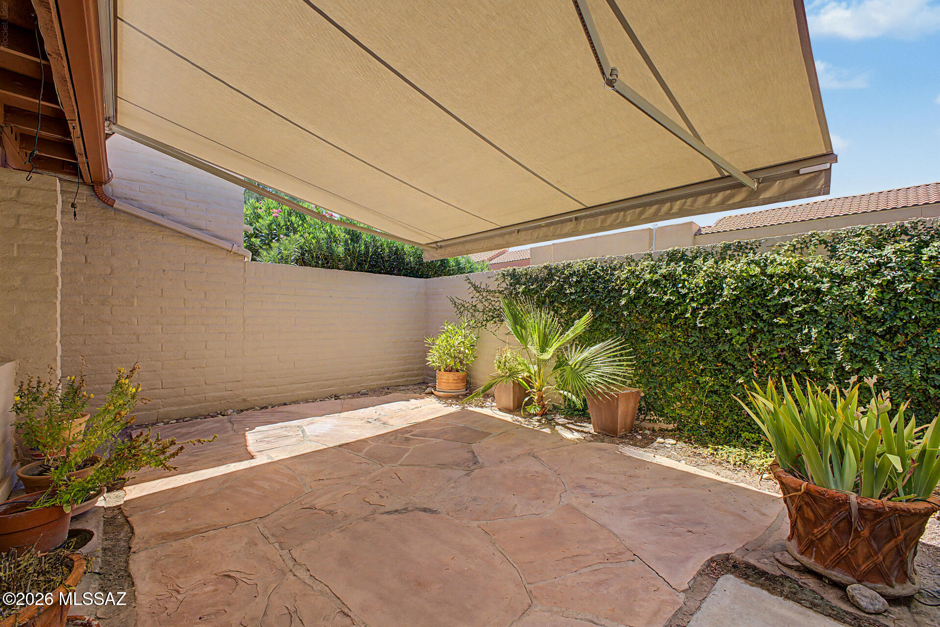 Rio Cancion Twnhms. and Professional - Residential