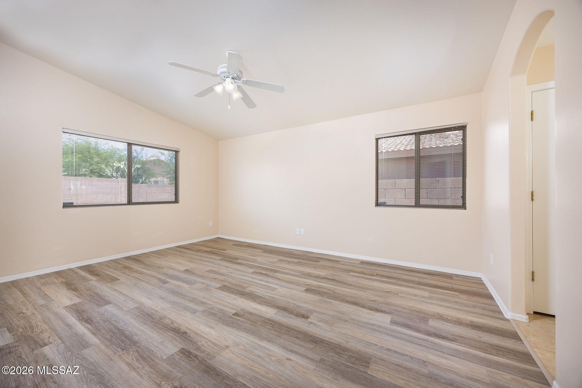 Colina De Oro (1-138) - Residential Lease