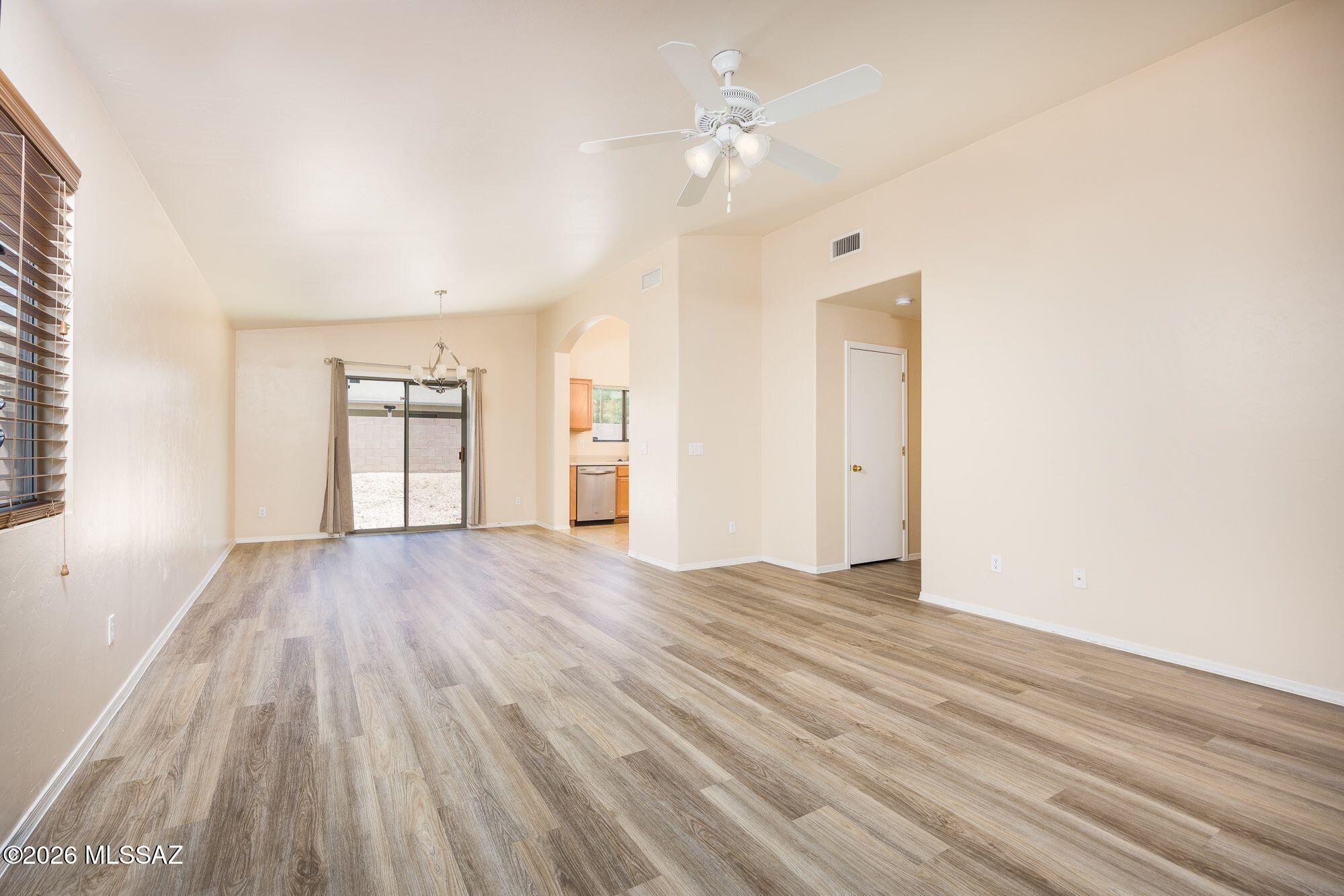 Colina De Oro (1-138) - Residential Lease