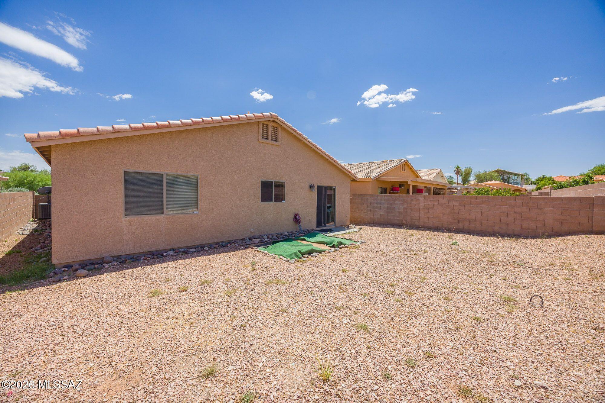Colina De Oro (1-138) - Residential Lease