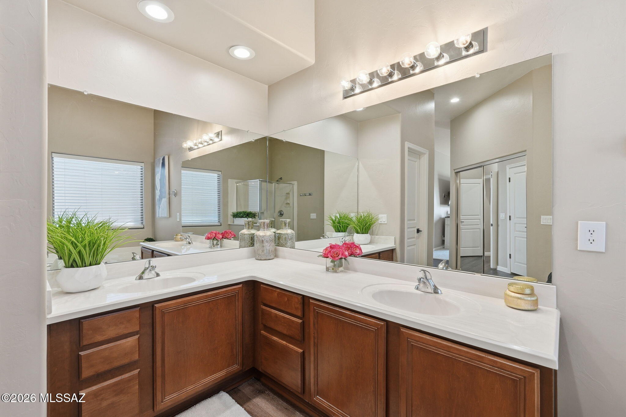Rancho Del Lago (541-607) - Residential