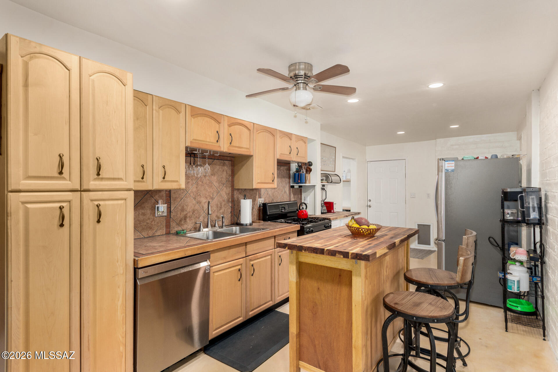 Glenn Aire - Residential