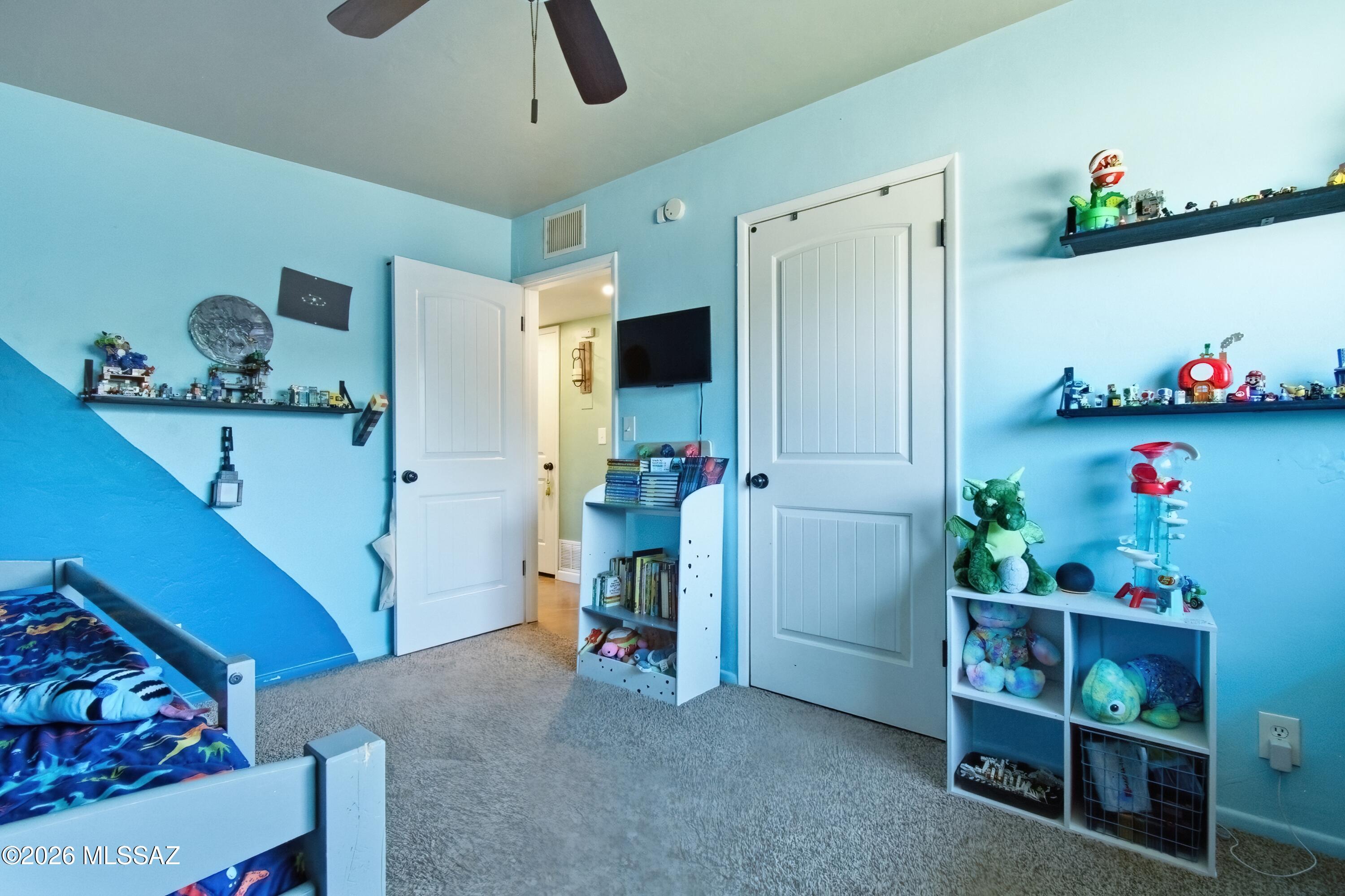 Mountain View Acre Farms - Residential