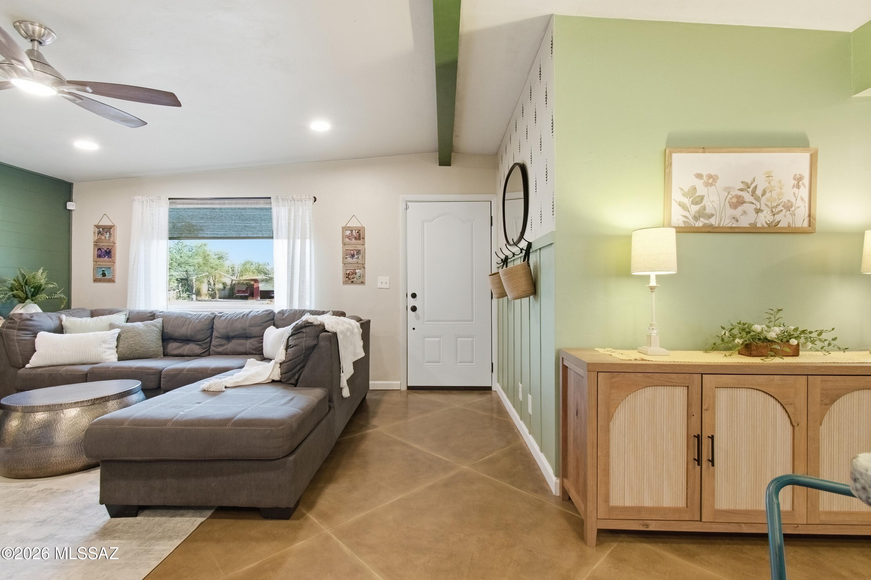 Mountain View Acre Farms - Residential