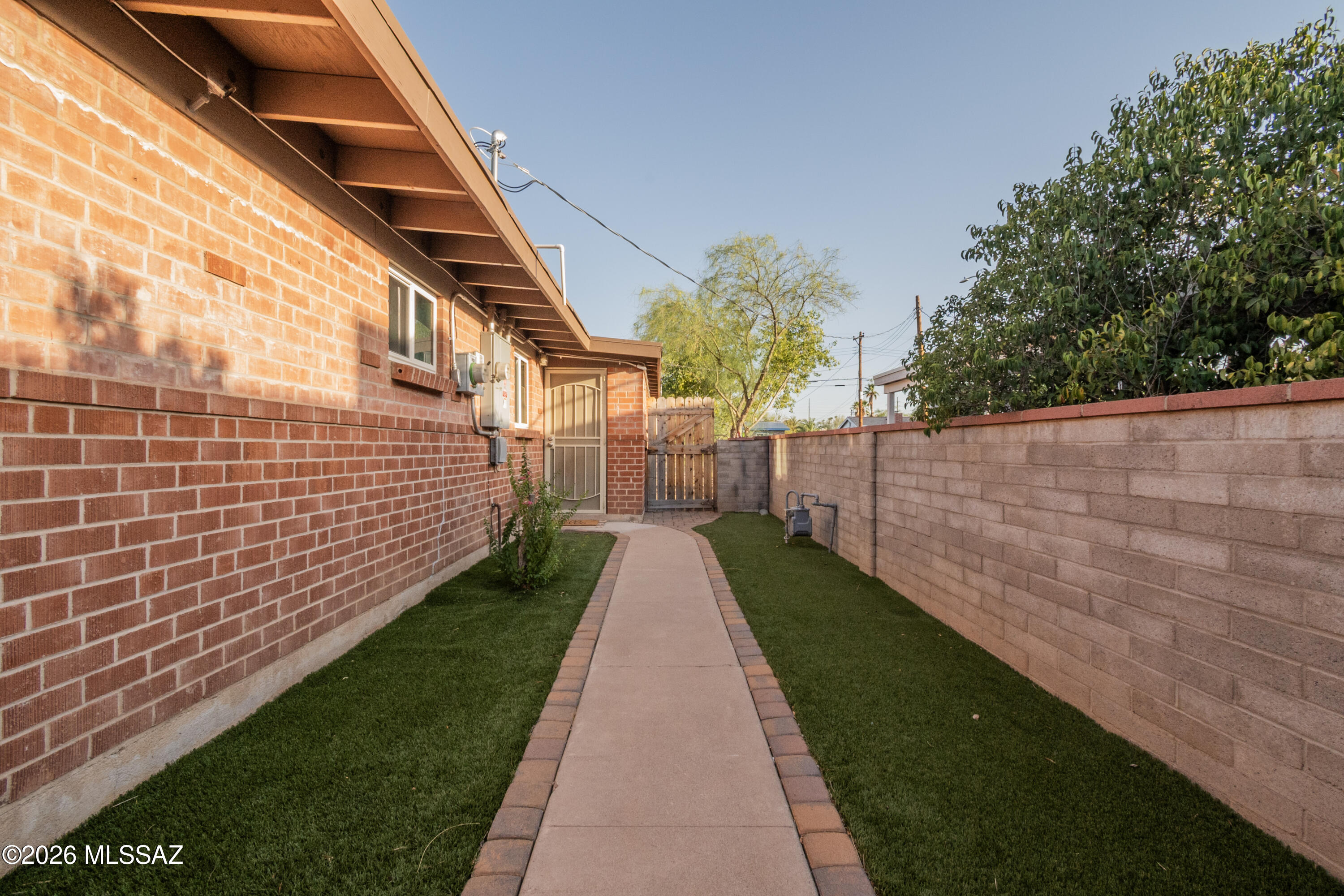 Mountain View Acre Farms - Residential