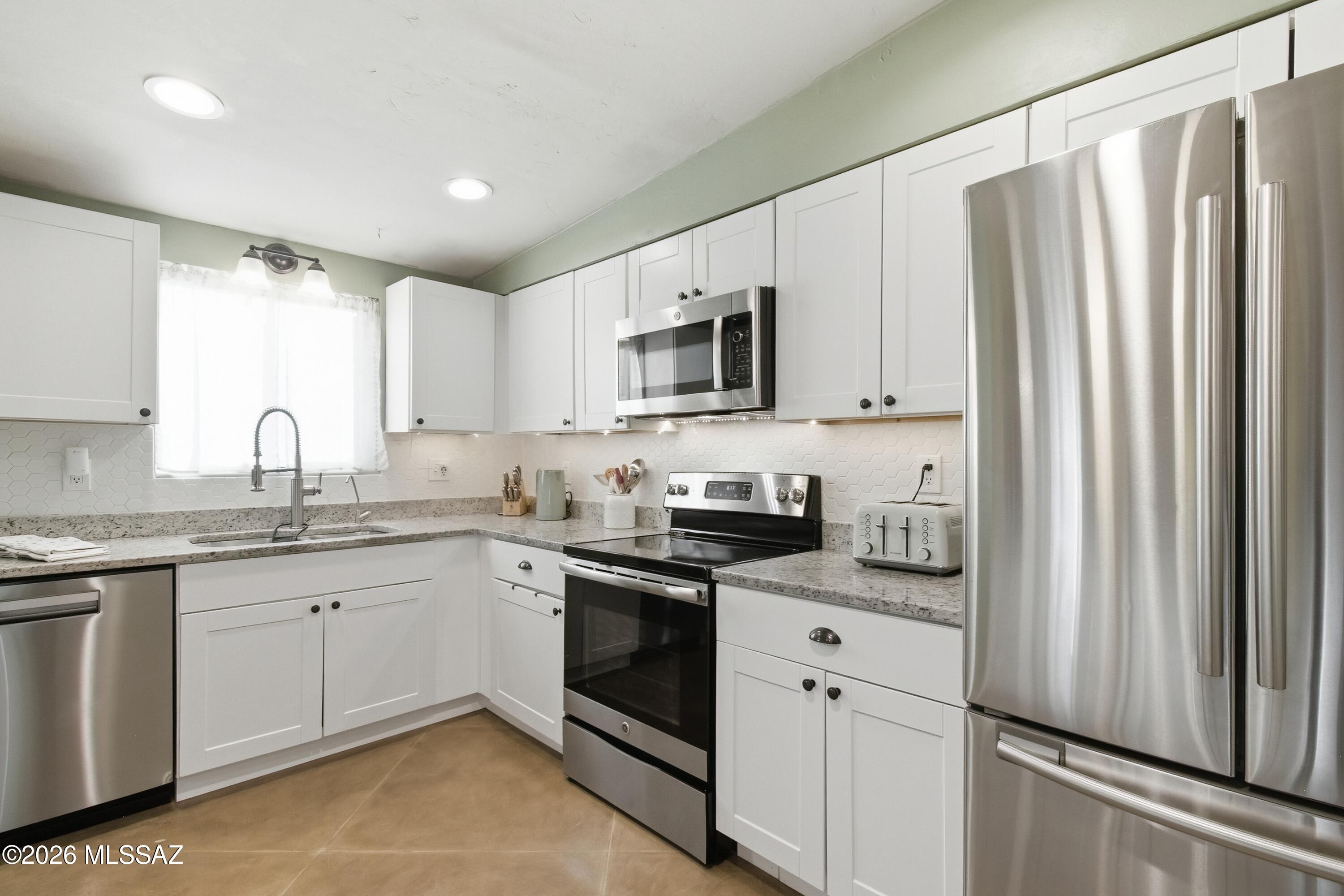 Mountain View Acre Farms - Residential