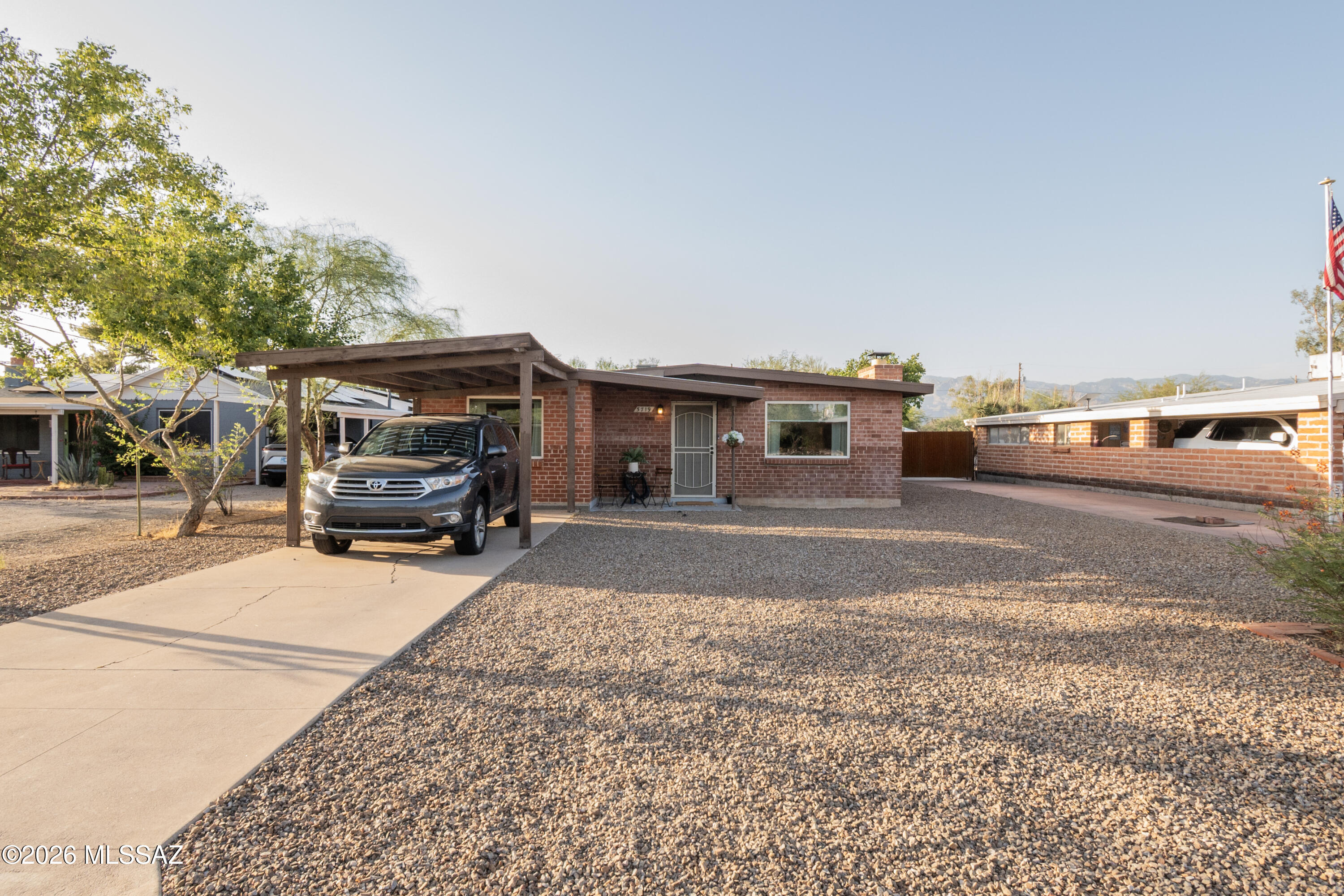 Mountain View Acre Farms - Residential