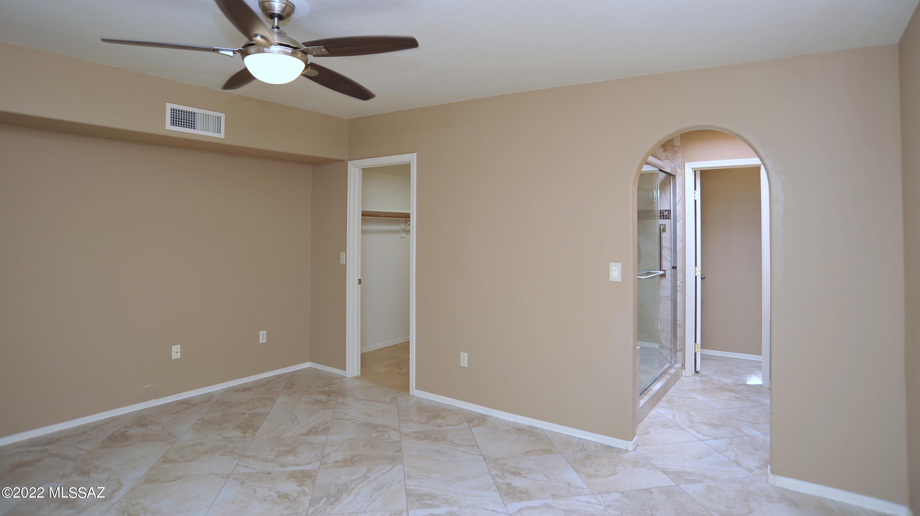 Deer Run (1-63) - Residential Lease