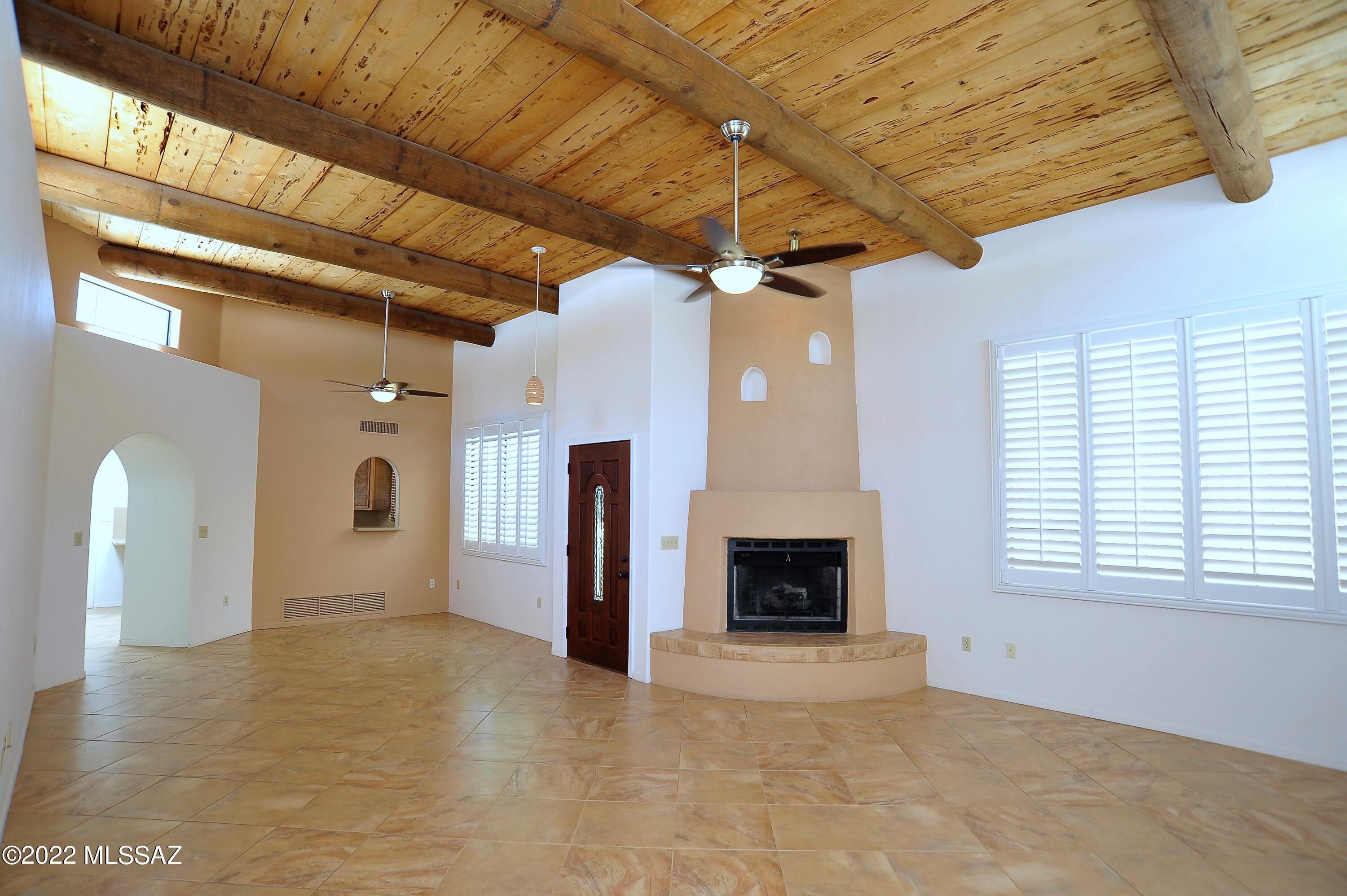 Deer Run (1-63) - Residential Lease