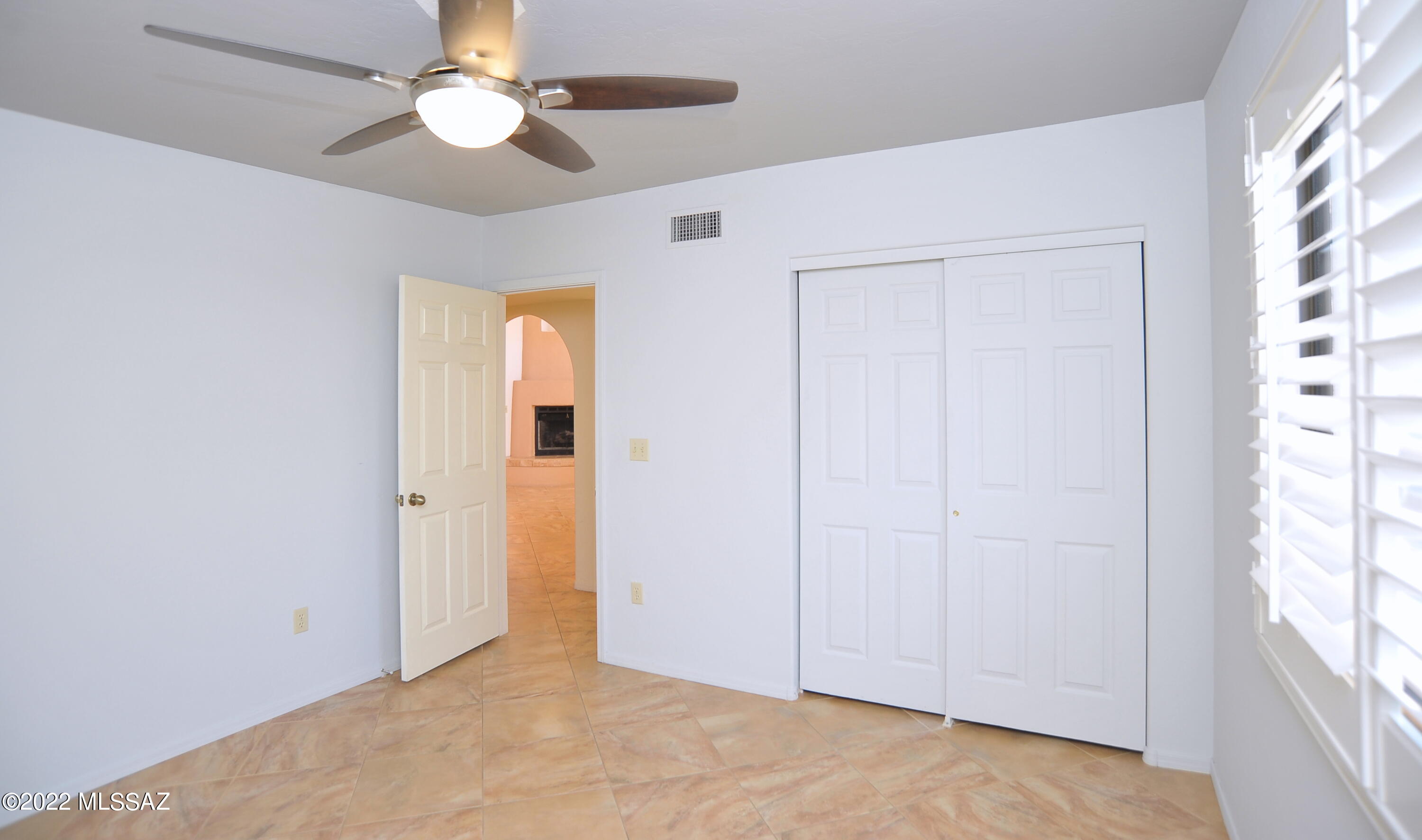 Deer Run (1-63) - Residential Lease