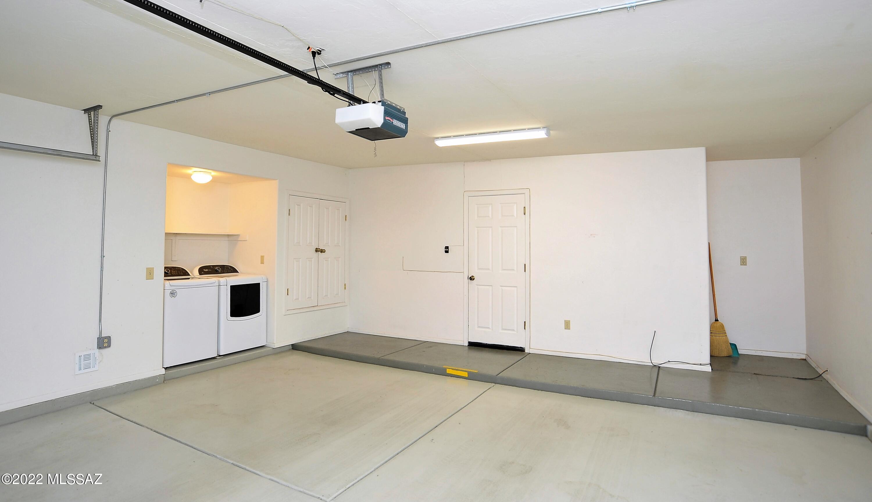 Deer Run (1-63) - Residential Lease