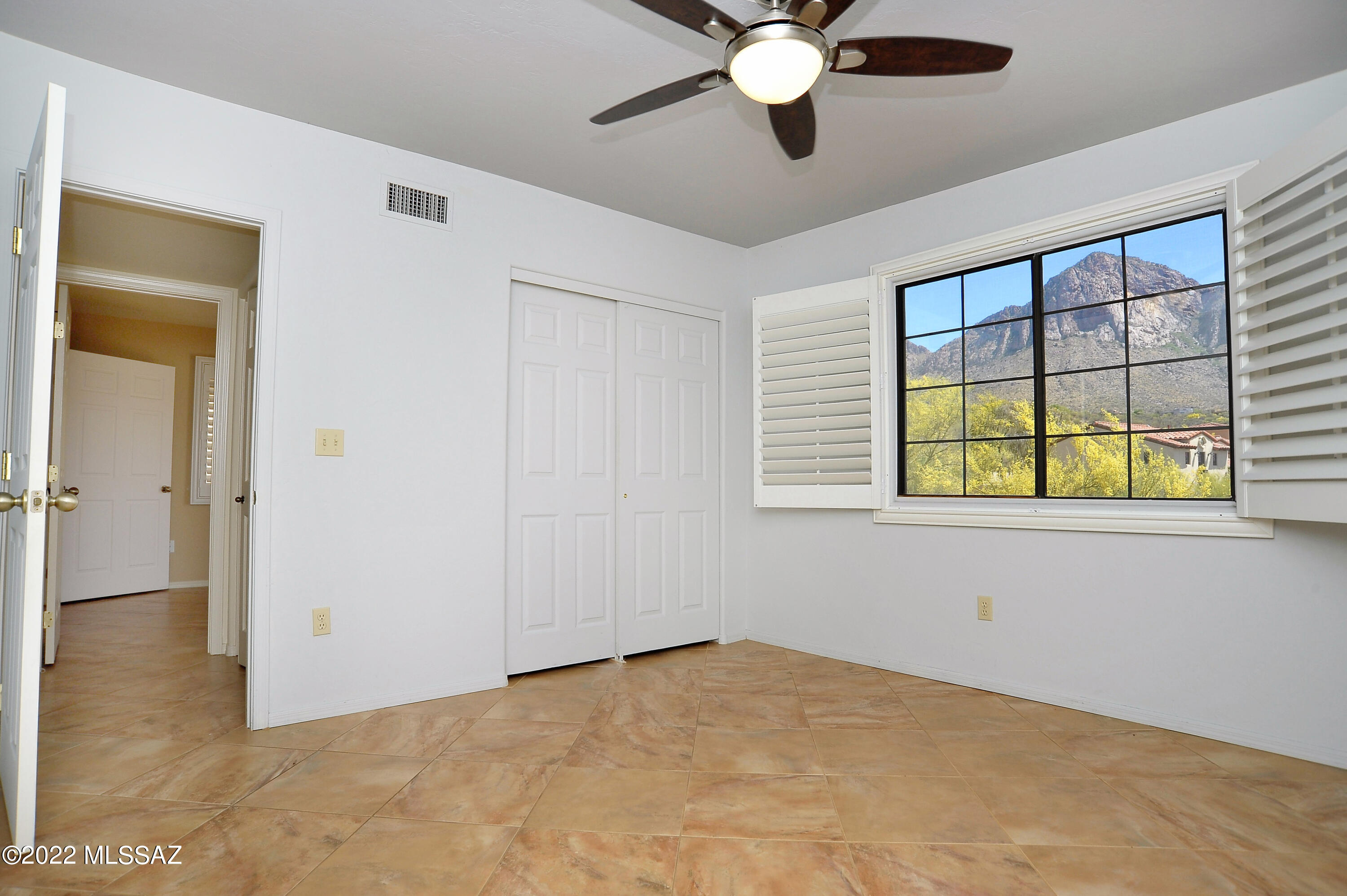 Deer Run (1-63) - Residential Lease
