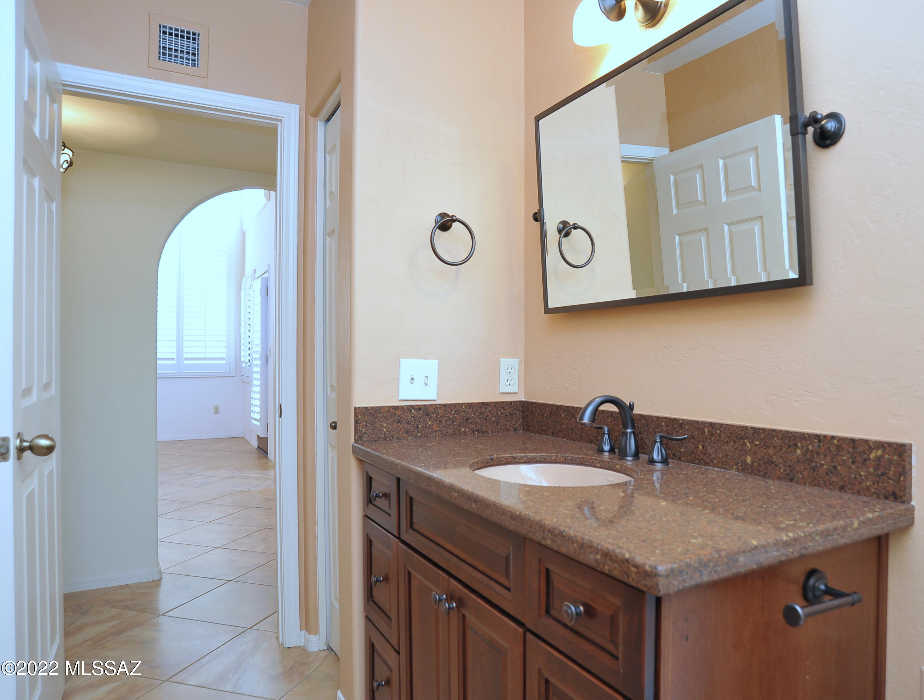 Deer Run (1-63) - Residential Lease