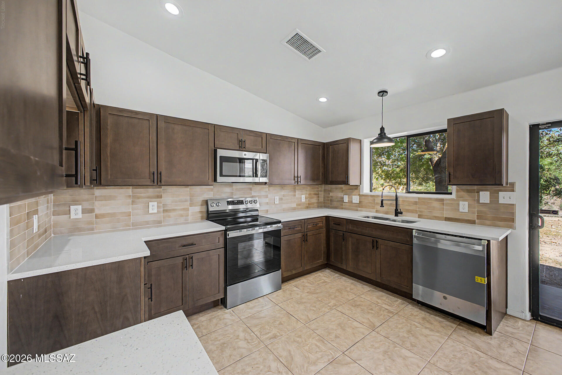 Rio Rico Ranchettes 12 - Residential