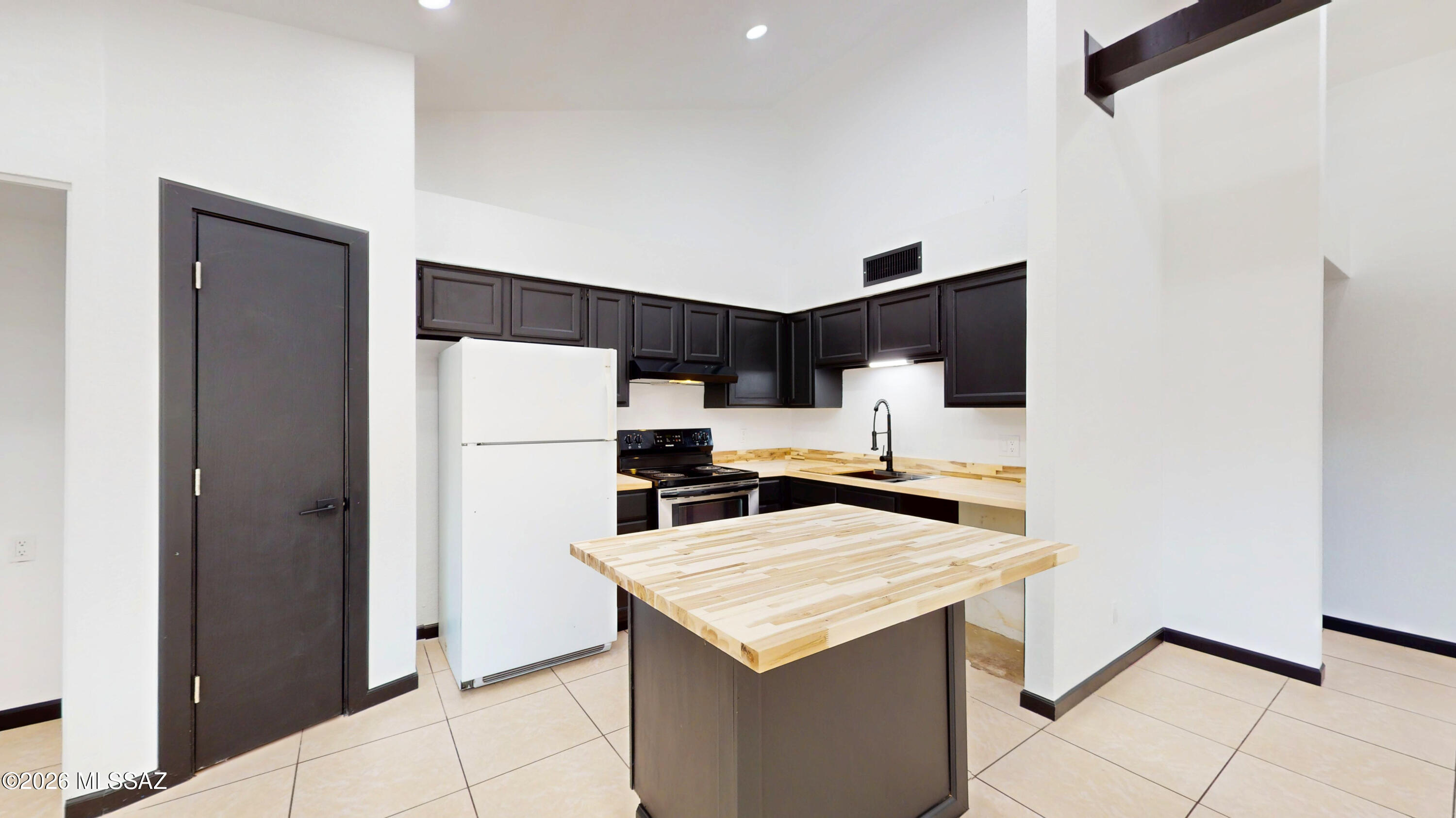 Sunset Villas Townhomes (1-118) - Residential