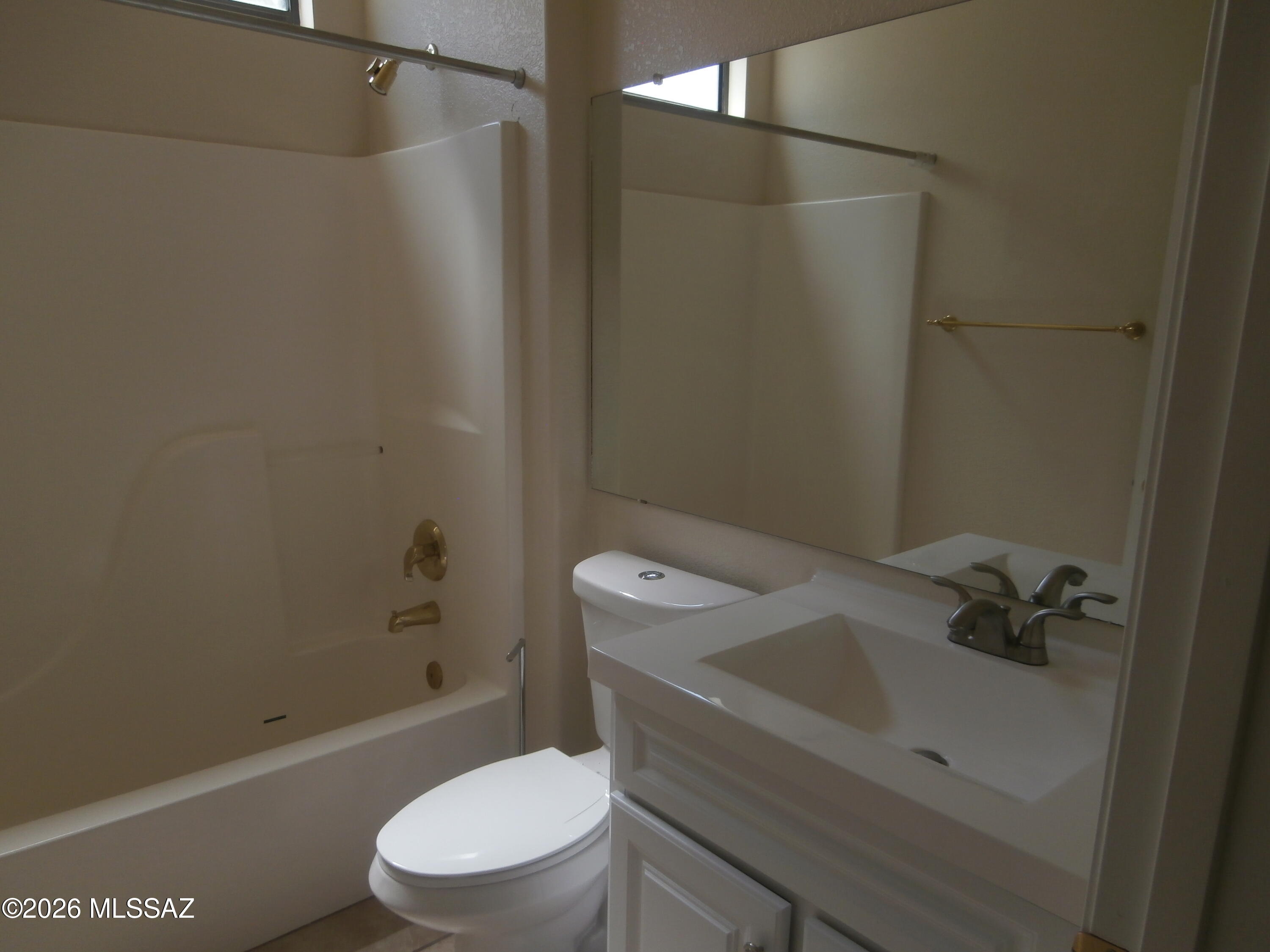 Las Campanas Village (1-111) - Residential Lease