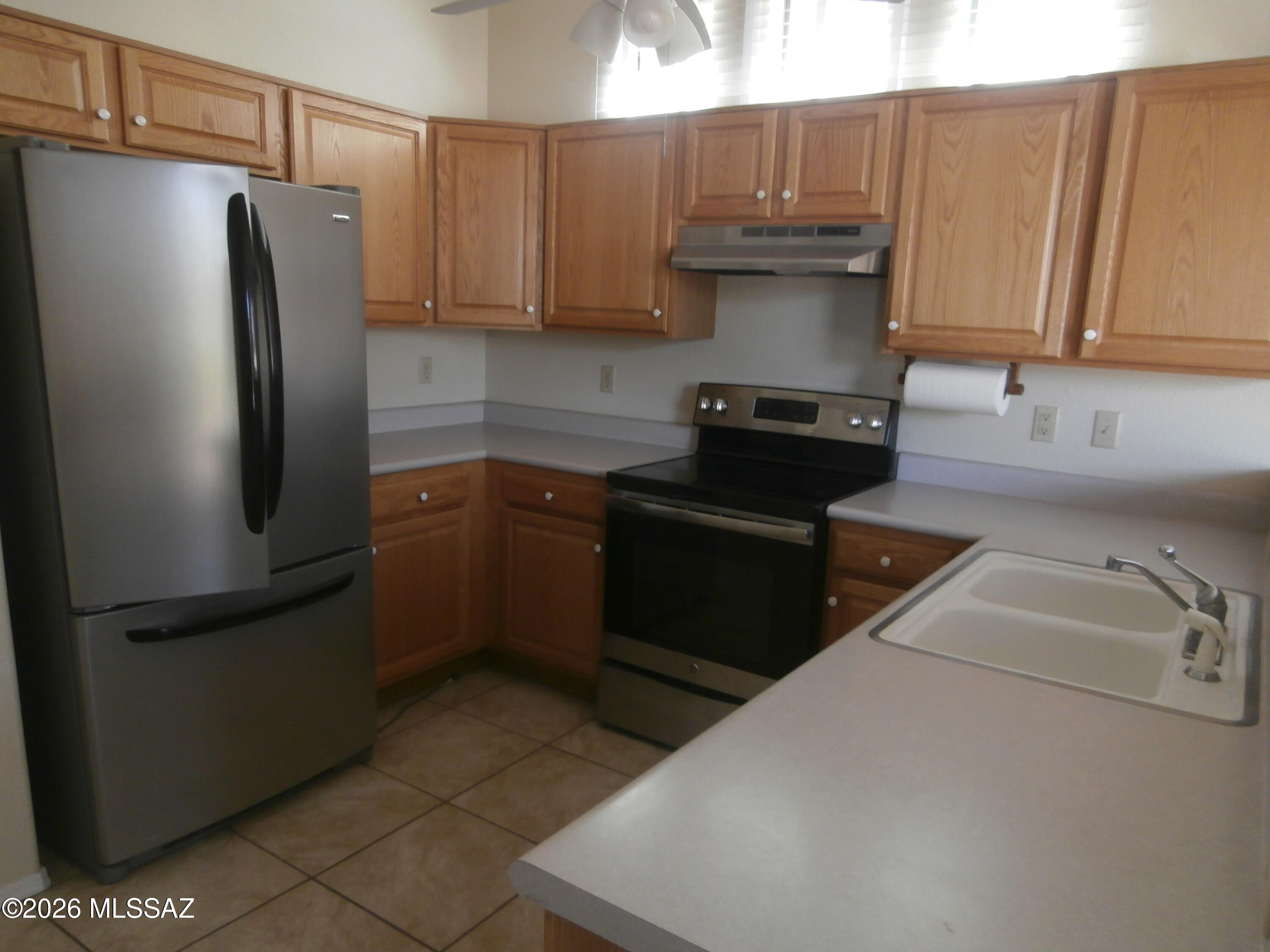 Las Campanas Village (1-111) - Residential Lease