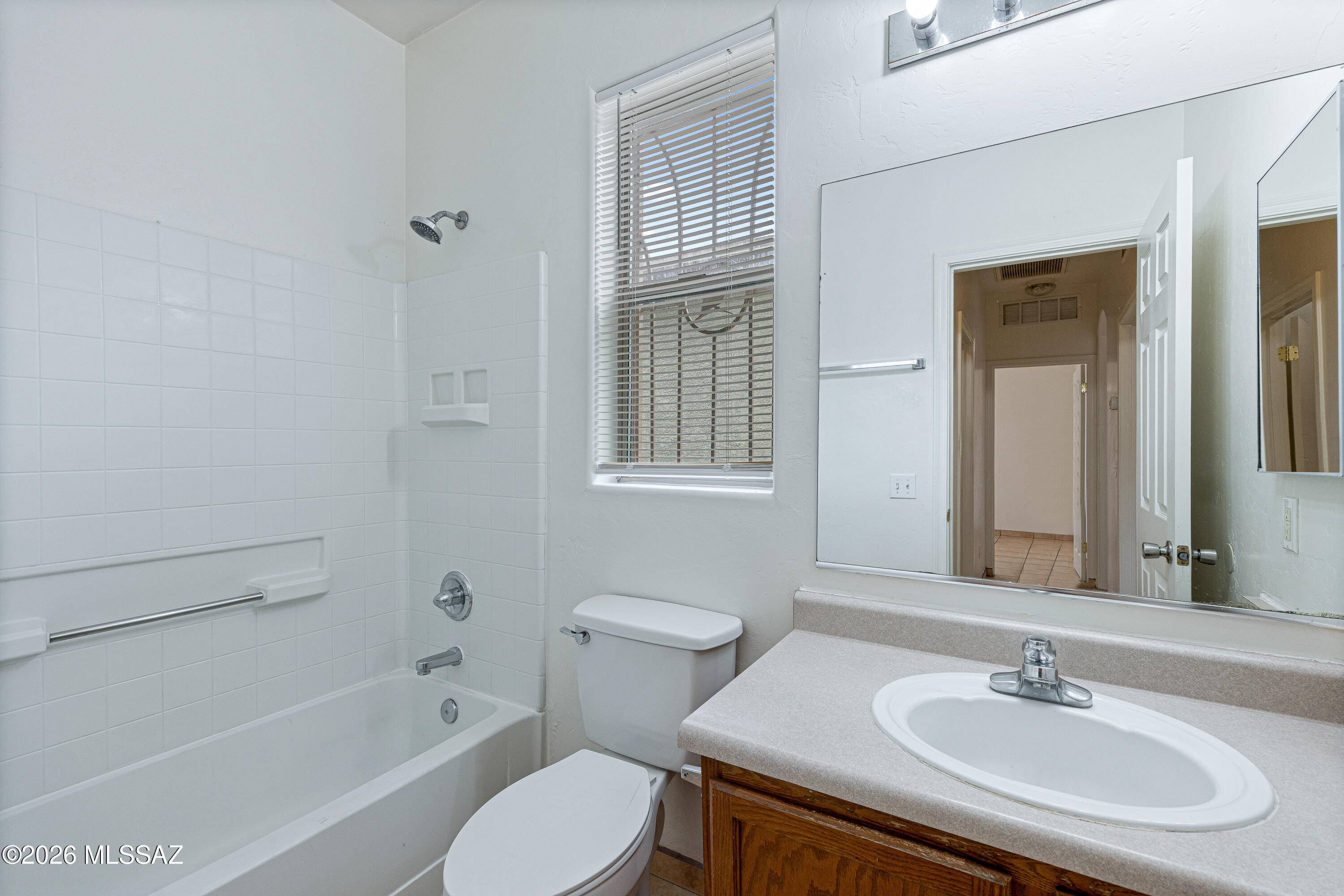 Valencia Place (1-100) - Residential