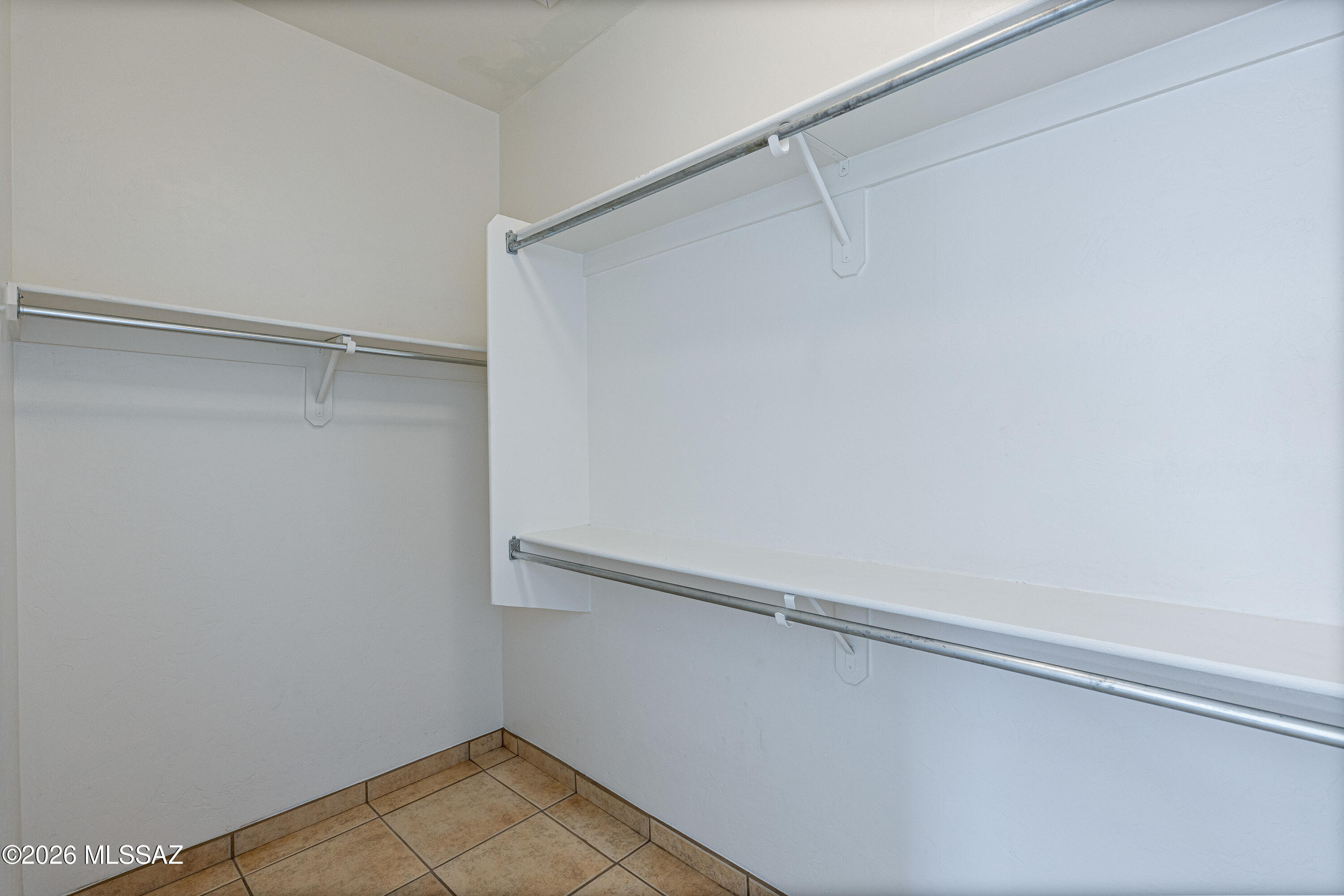 Valencia Place (1-100) - Residential