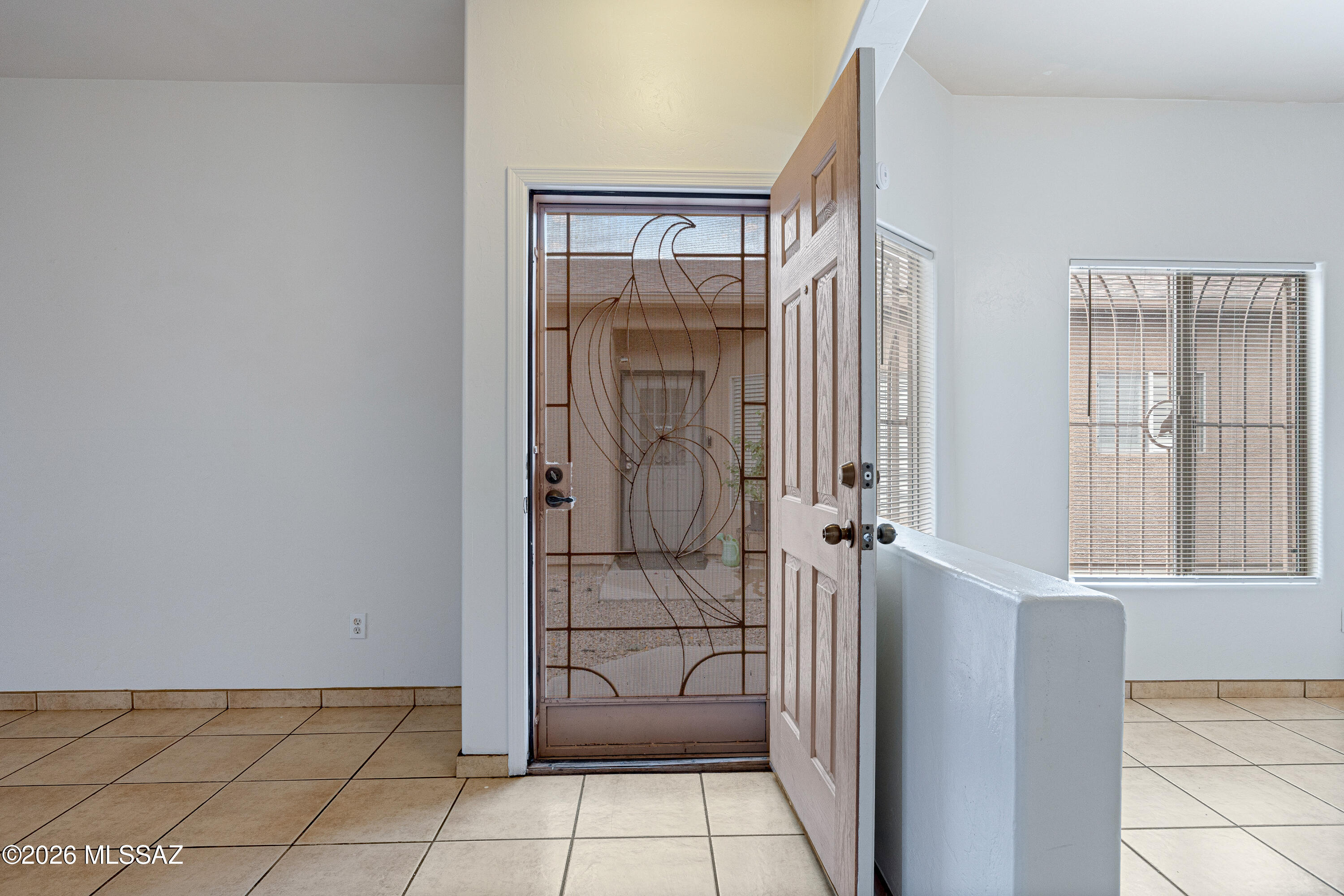 Valencia Place (1-100) - Residential