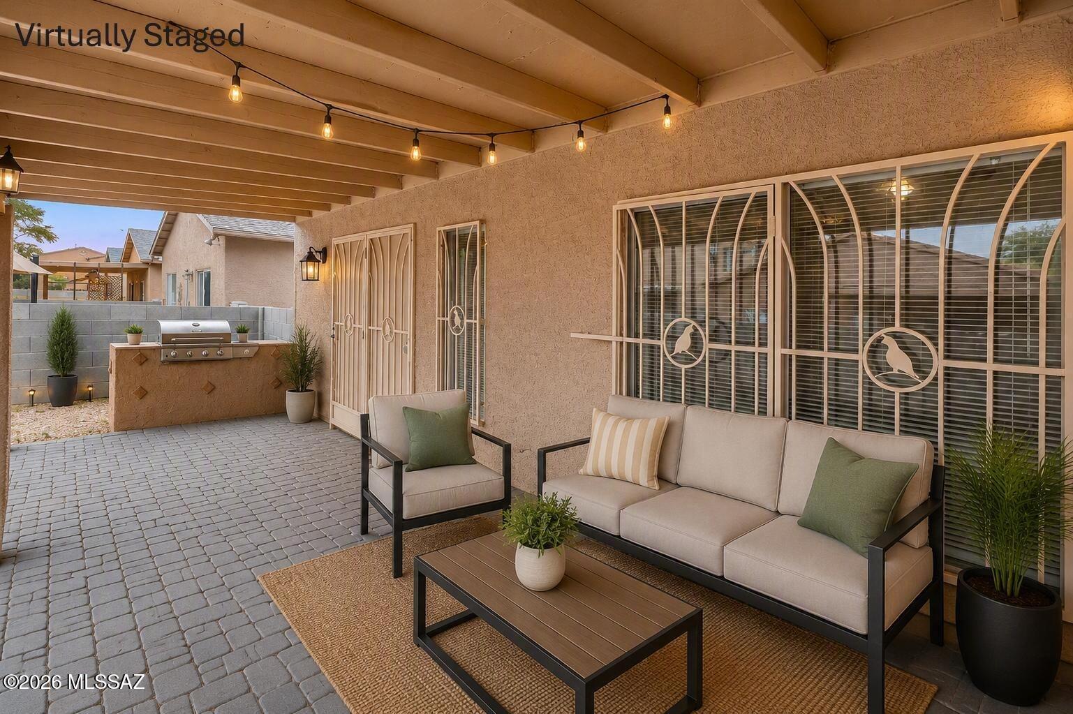 Valencia Place (1-100) - Residential
