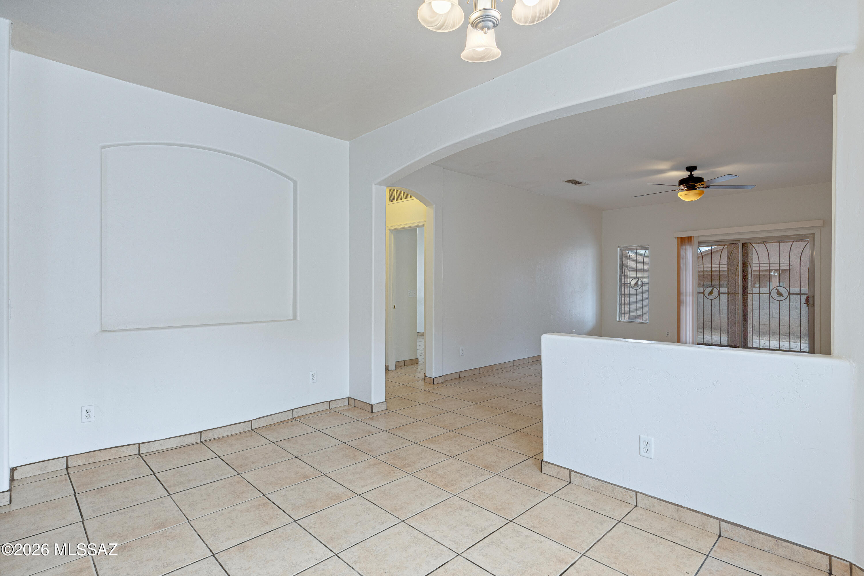 Valencia Place (1-100) - Residential