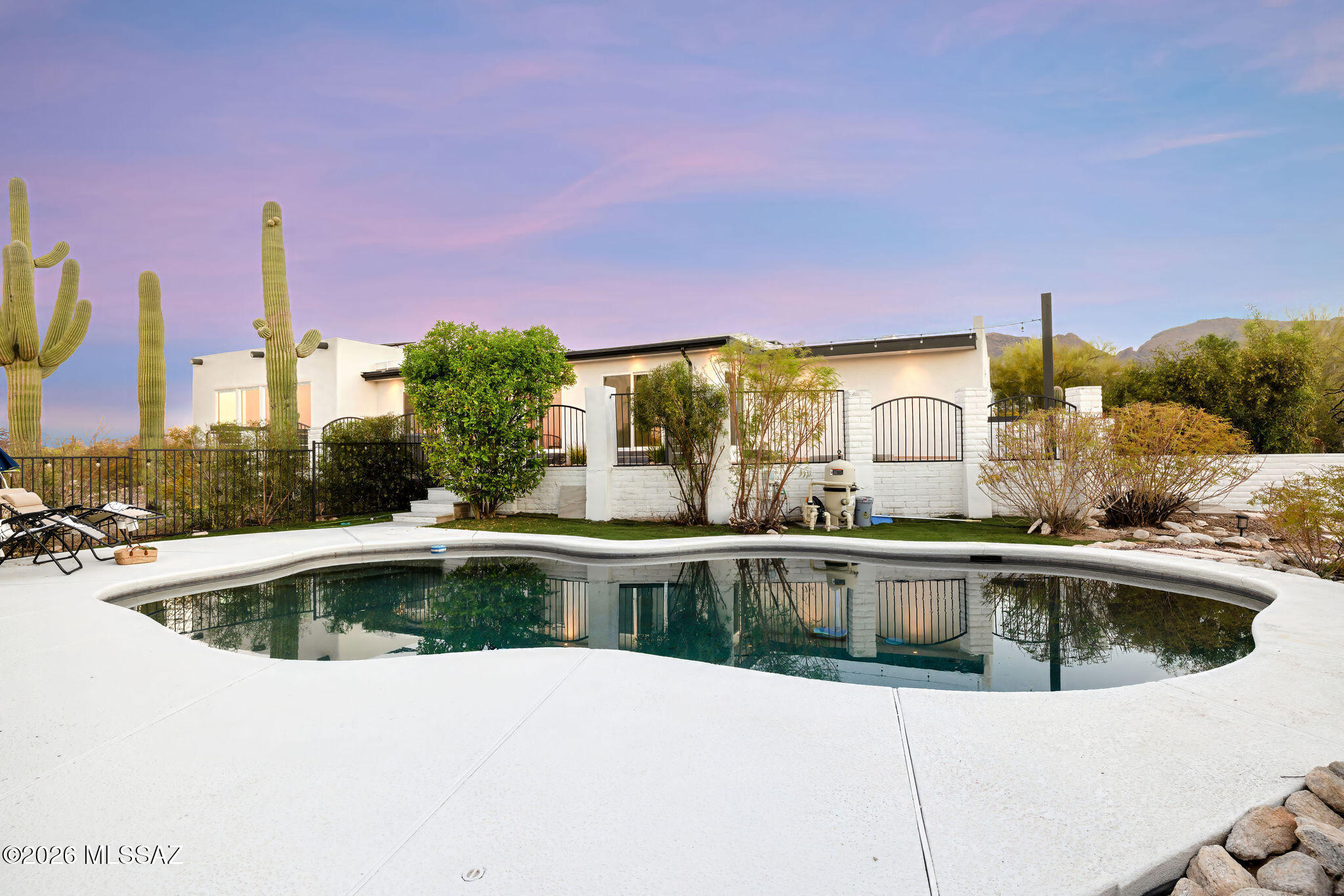 Santa Catalina Estates NO. 4 (1-180) - Residential