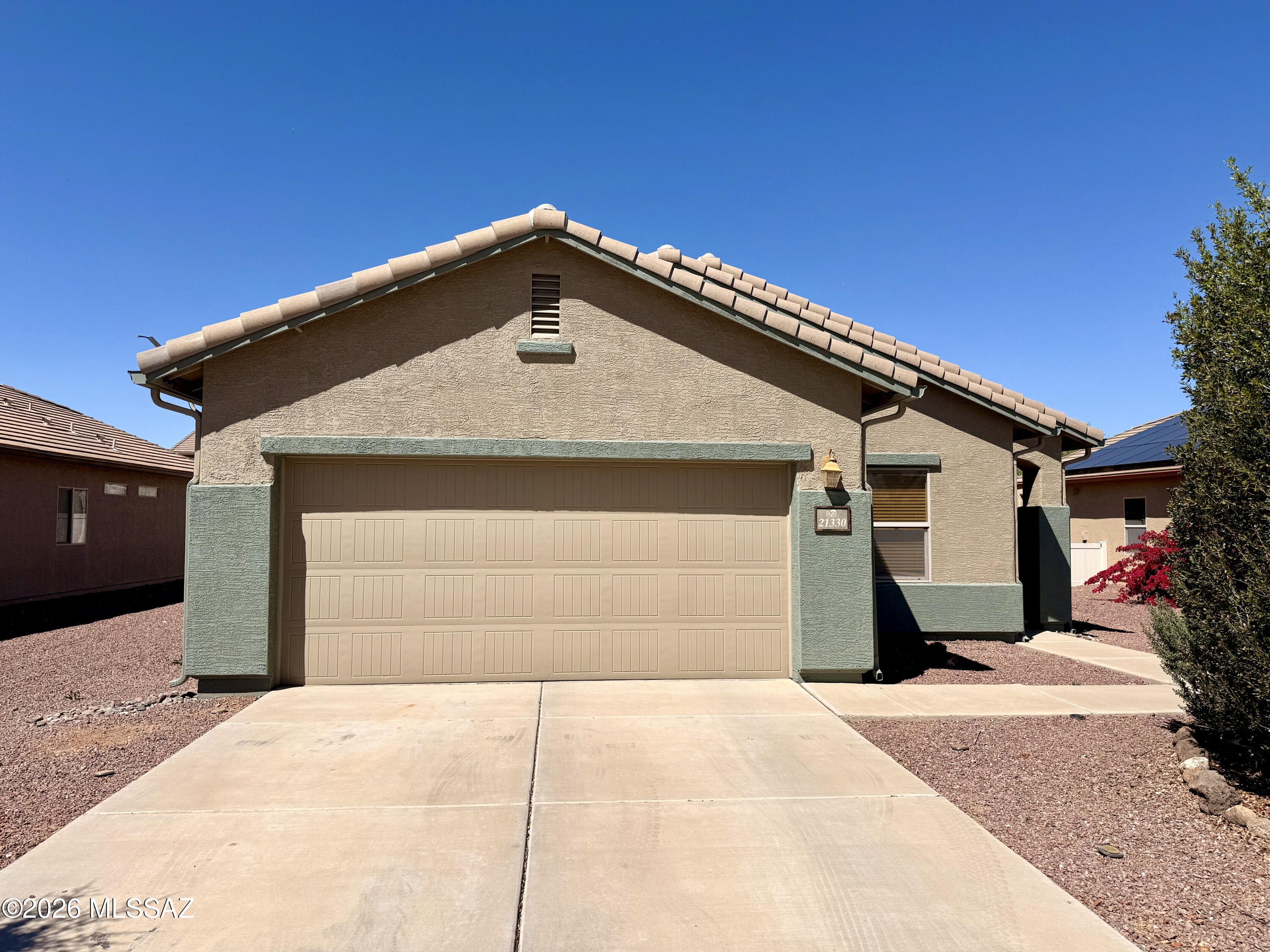 This home may qualify for down payment assistance, and the seller is willing to help with buyer closing costs or a rate buydown with an accepted offer. Recently refreshed with new exterior paint completed in March 2026, this inviting 4-bedroom home blends comfort, functionality, and style.
Inside, the open living and dining area offers abundant natural light and durable tile flooring throughout. The kitchen features recessed lighting, stainless steel appliances, a center island, pantry, ample cabinetry, and a breakfast nook for casual dining. The spacious primary suite includes a private bath, and all bedrooms offer sliding-door closets for convenient storage.
Step outside to a covered patio and low-maintenance backyard, ideal for relaxing or entertaining. A great opportunity for buyers seeking value, space, and move-in readiness.