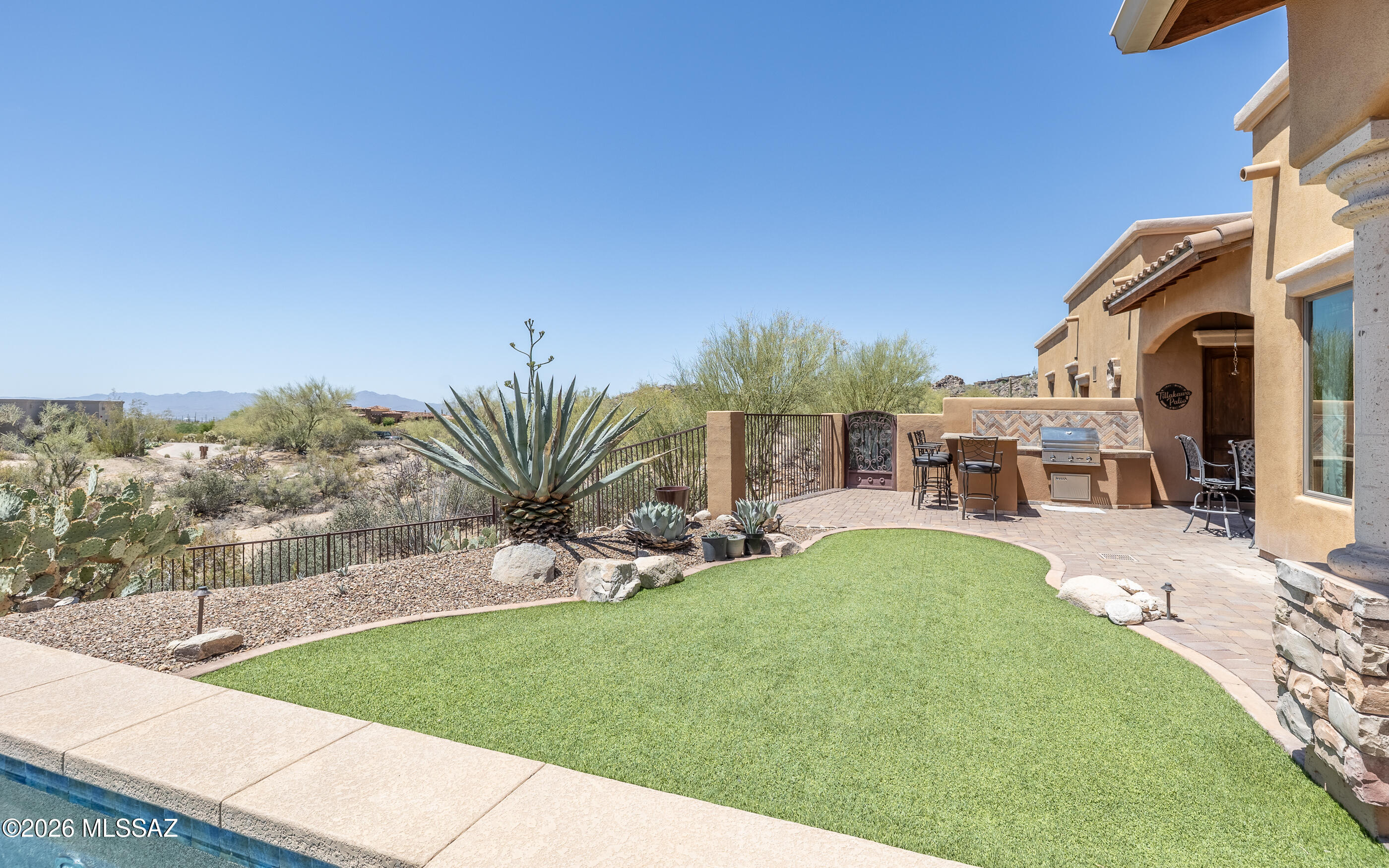 Canyon Pass At Dove Mountain - Residential