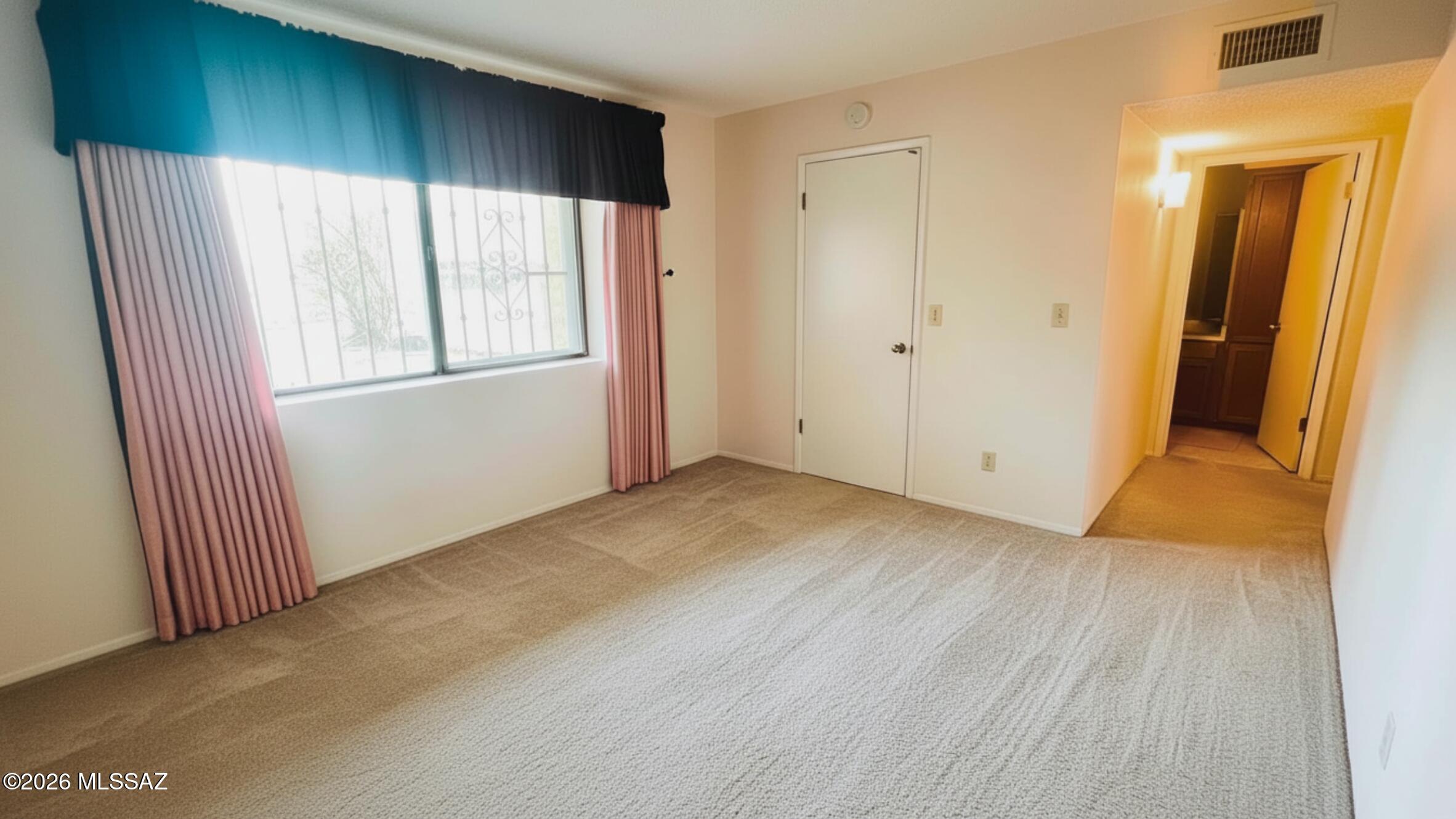Ridge 22 Condos (1-90) - Residential Lease