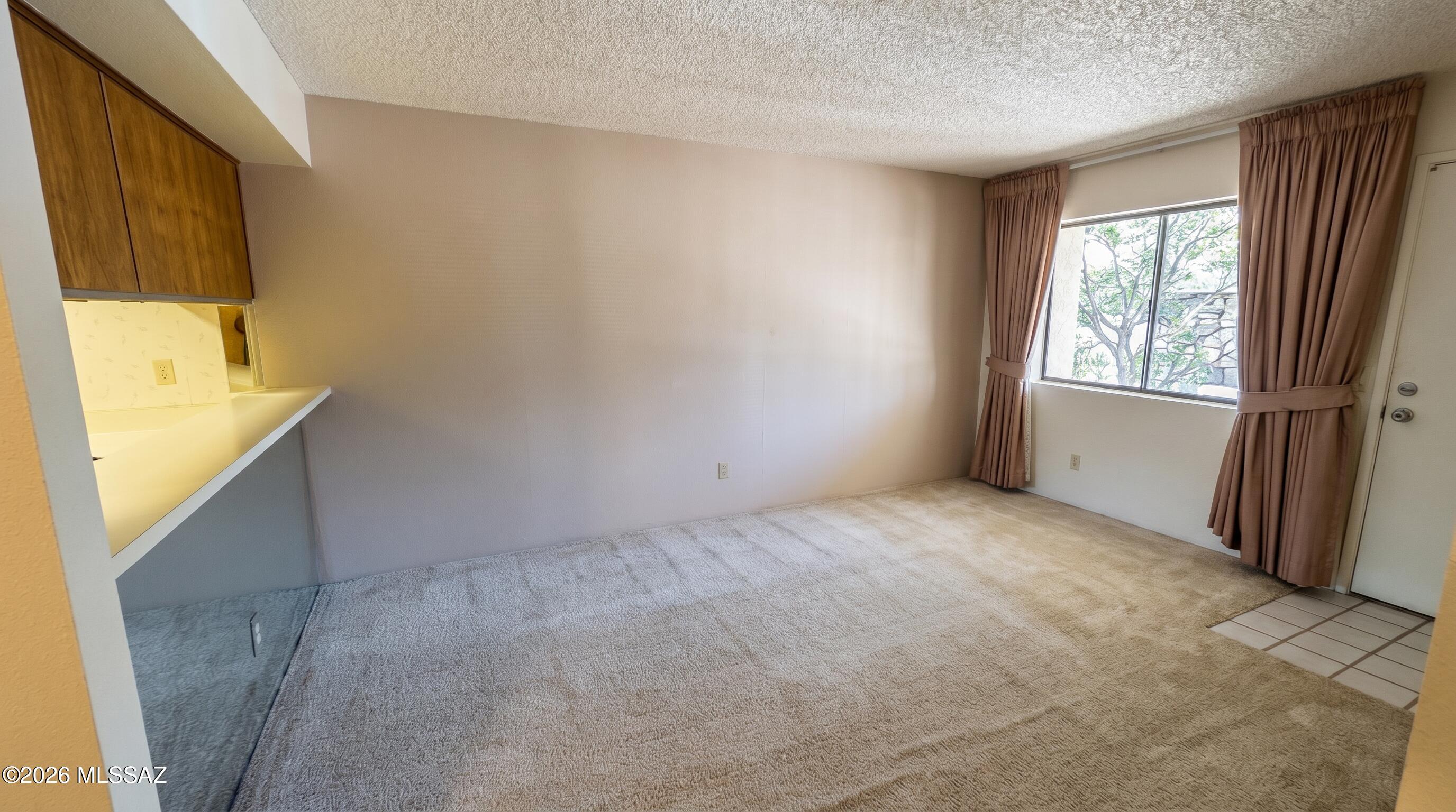 Ridge 22 Condos (1-90) - Residential Lease