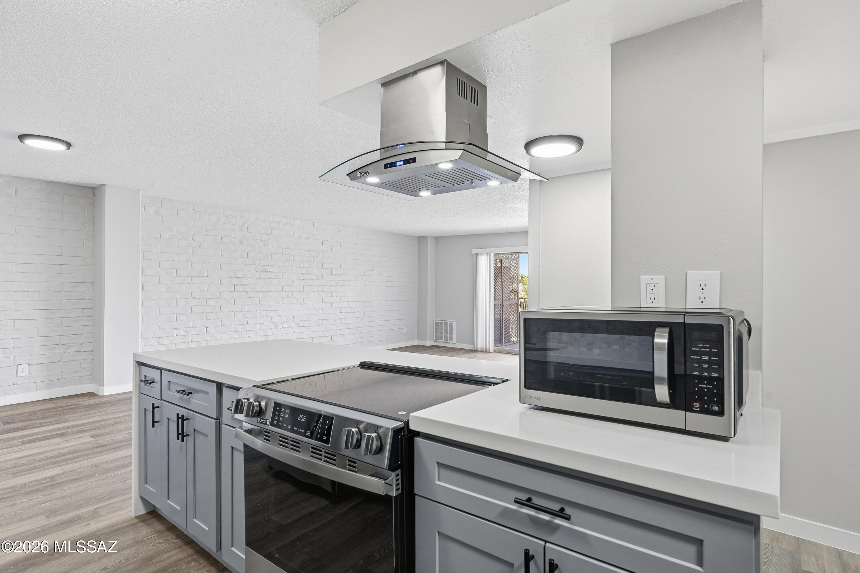 Redondo Towers Condos - Residential Lease