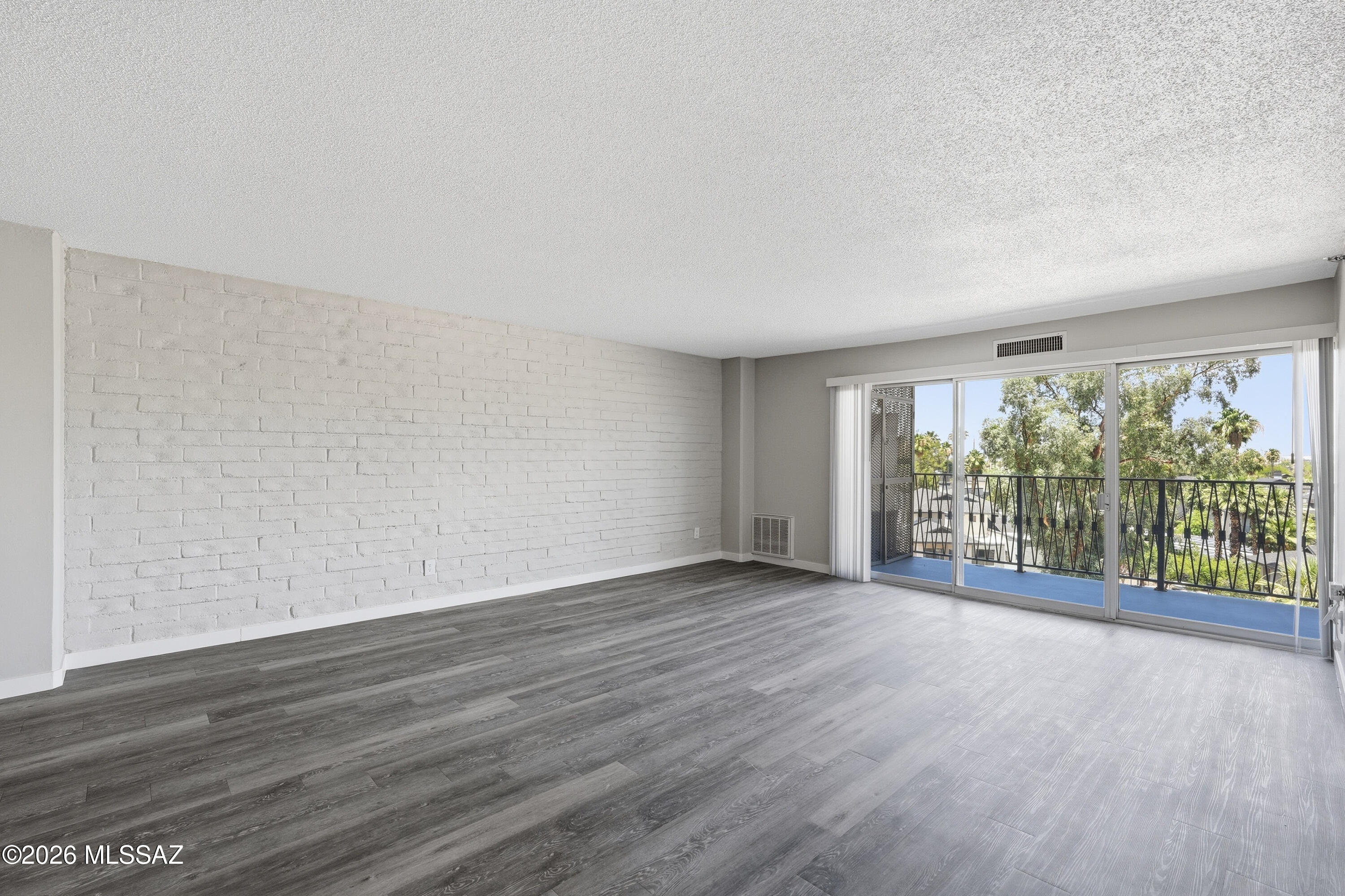 Redondo Towers Condos - Residential Lease