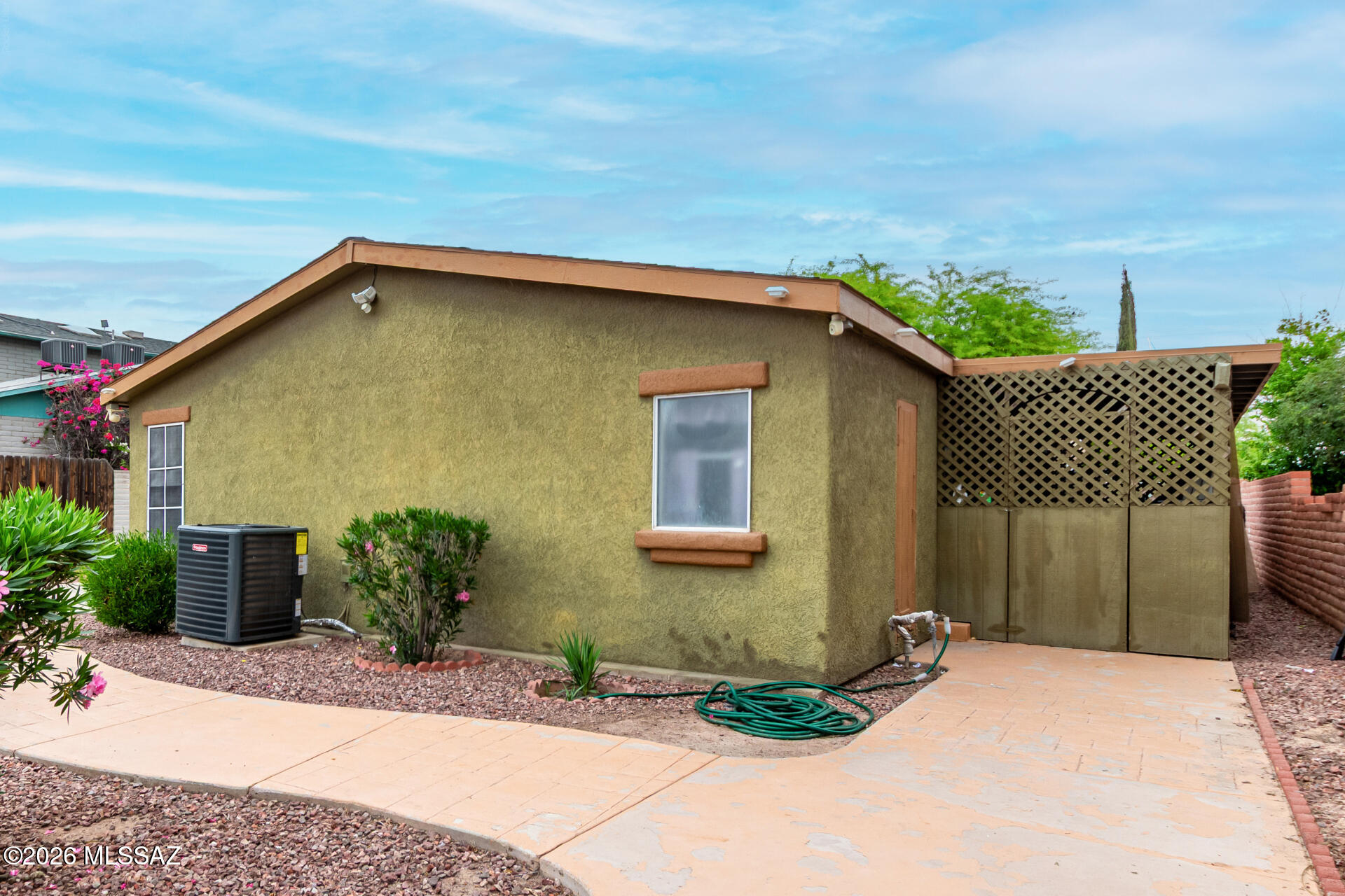 Clairmar Terrace (1-22) - Residential