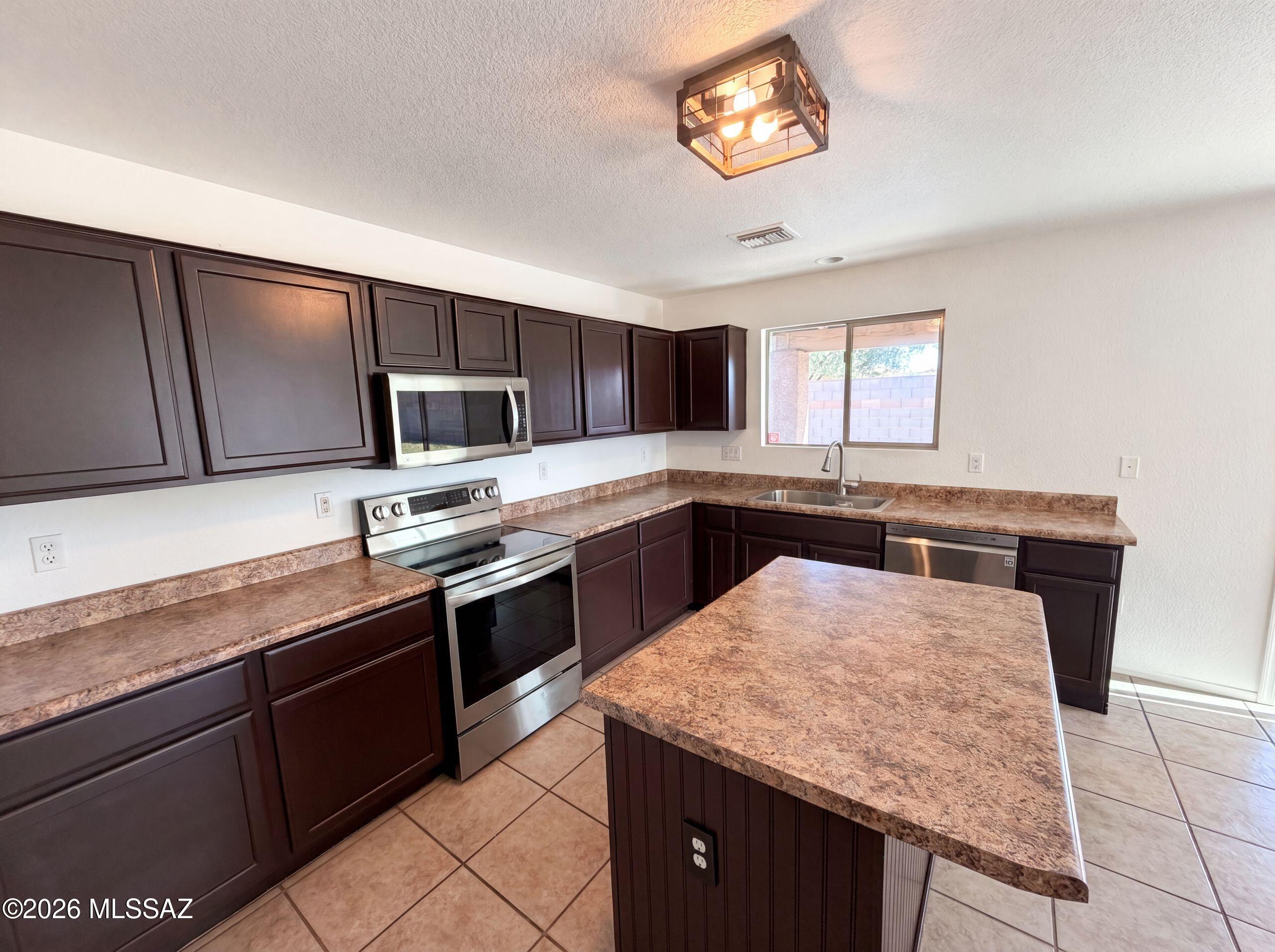 Gladden Farms BLK 11 - Residential