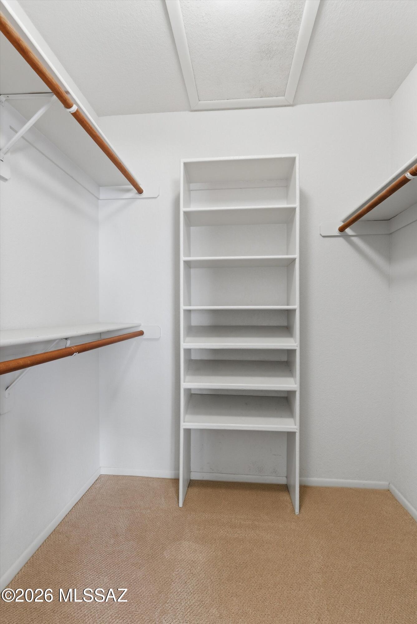 Ventana De Sabino North (1-127) - Residential