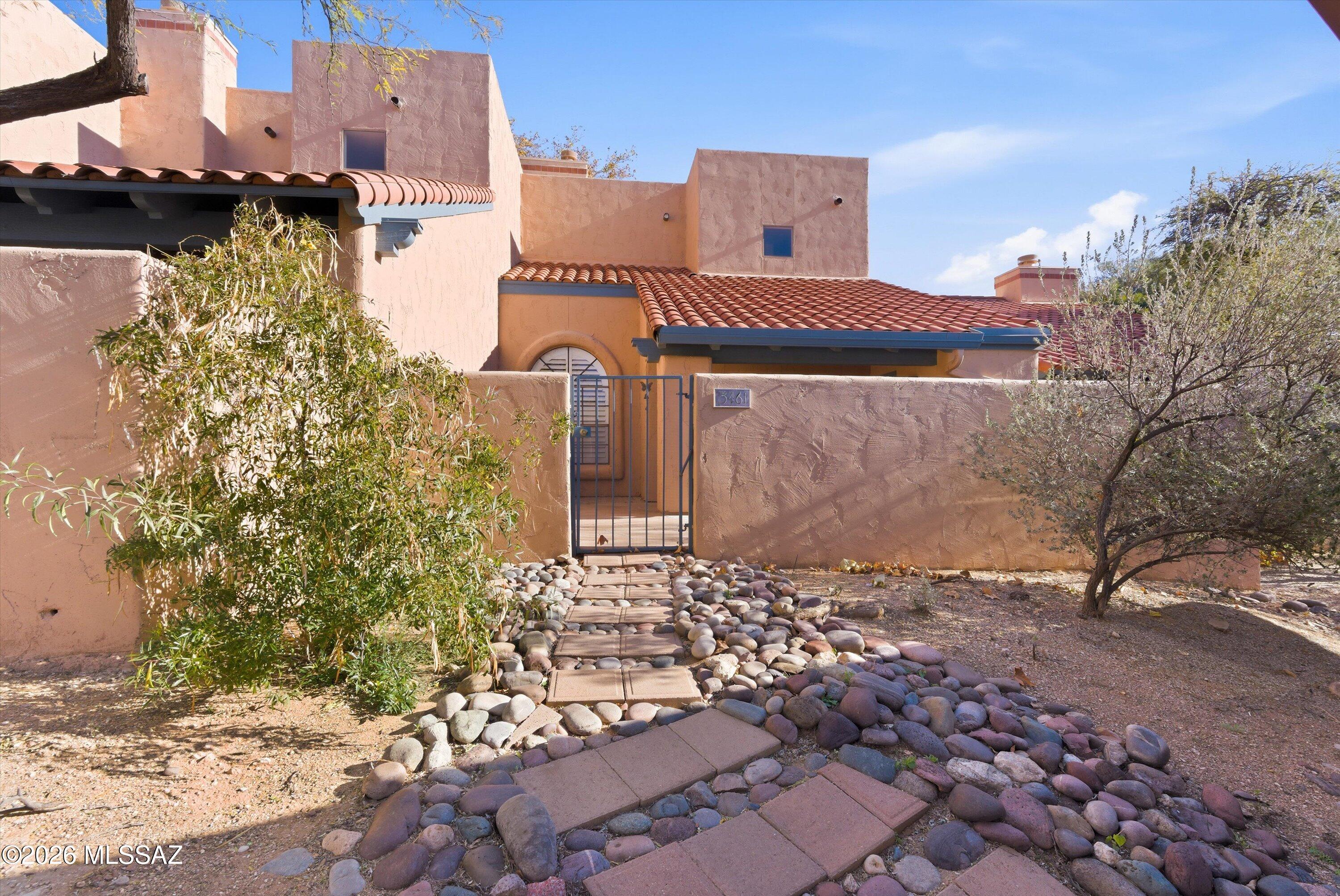 Ventana De Sabino North (1-127) - Residential