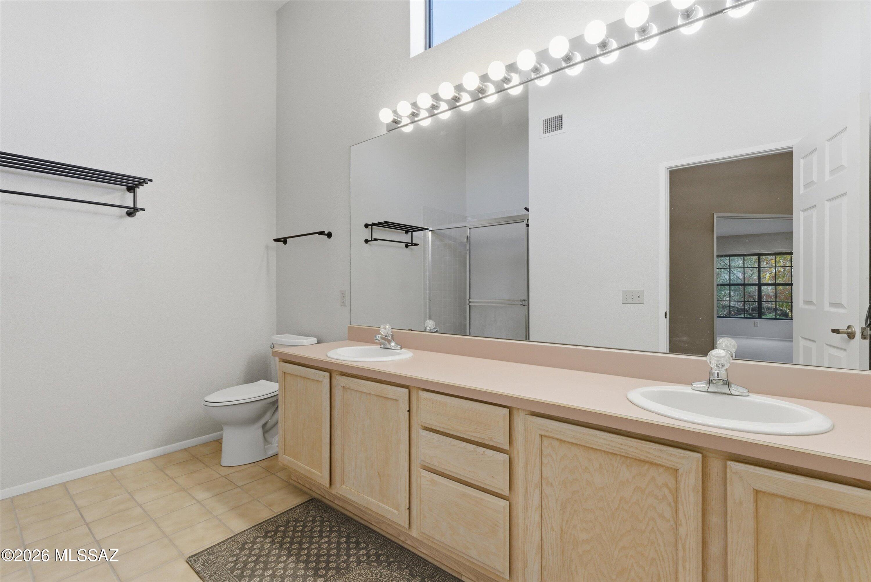 Ventana De Sabino North (1-127) - Residential